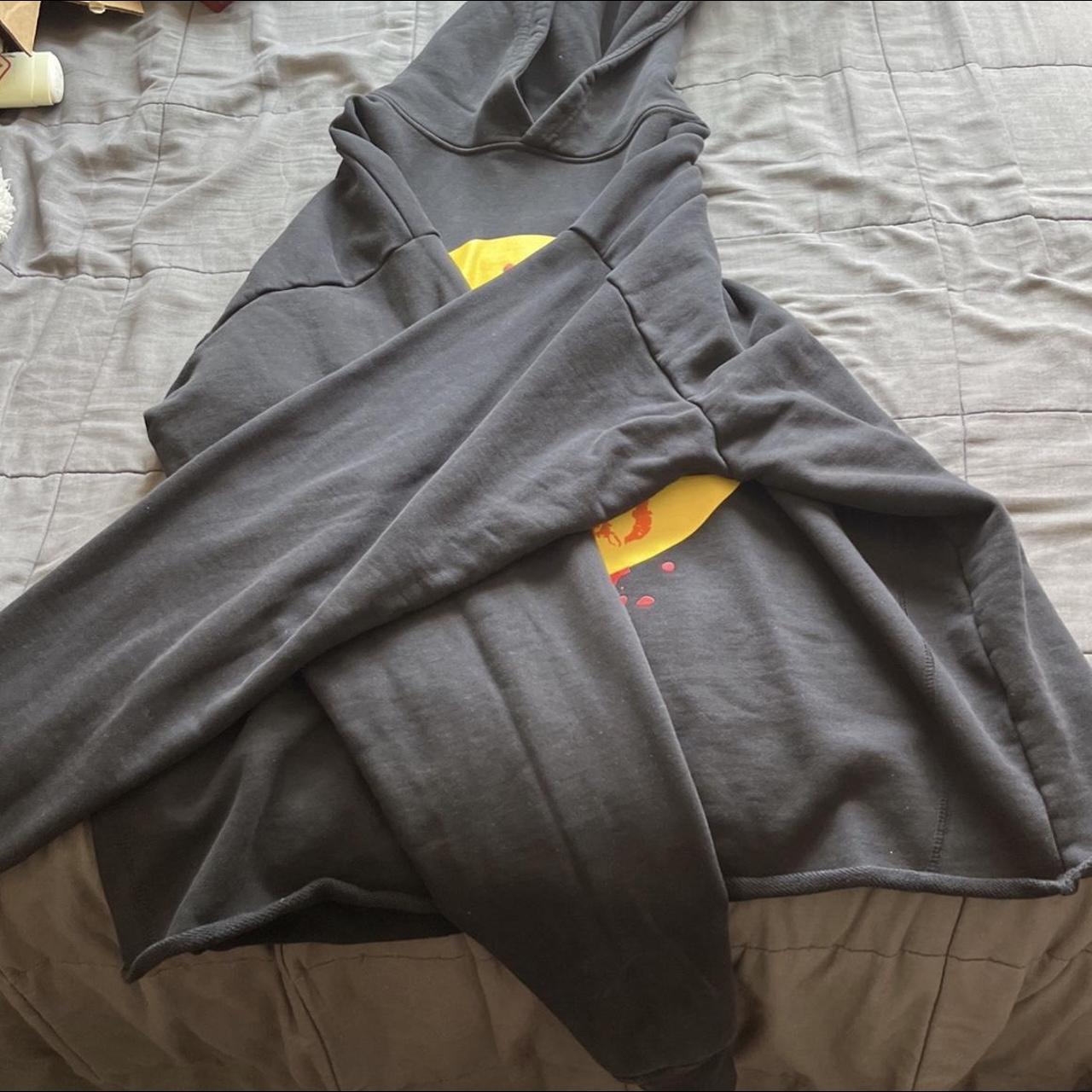 Vlone cut off discount hoodie