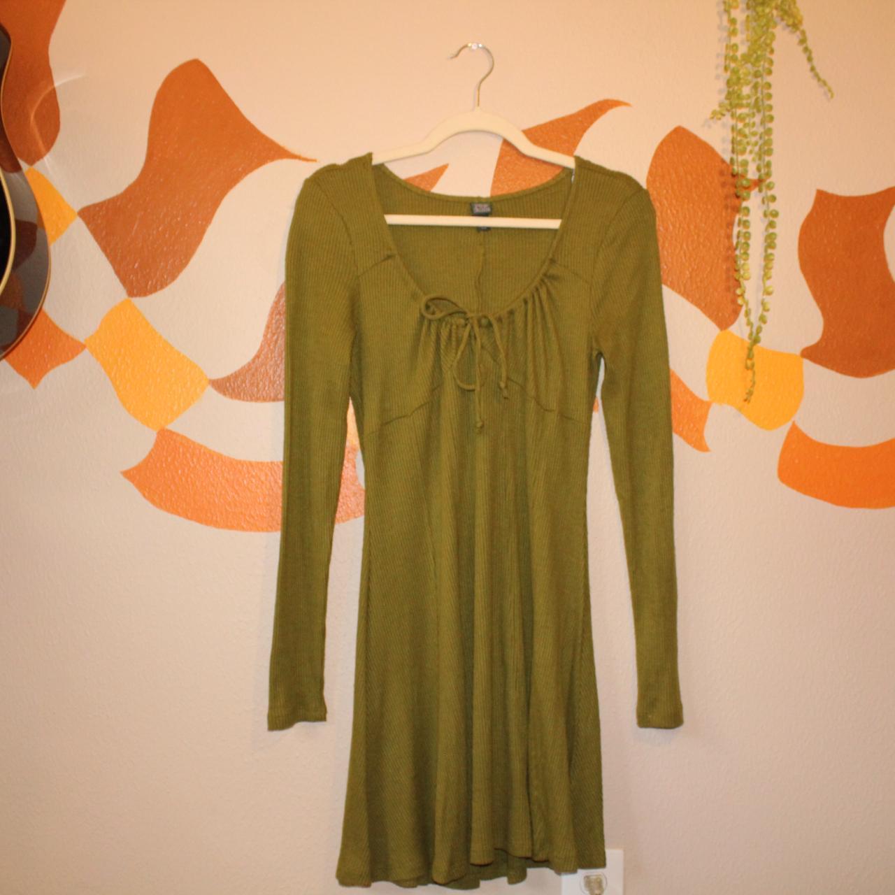 MATERIAL 🌿cotton and stretchy elastic material... Depop