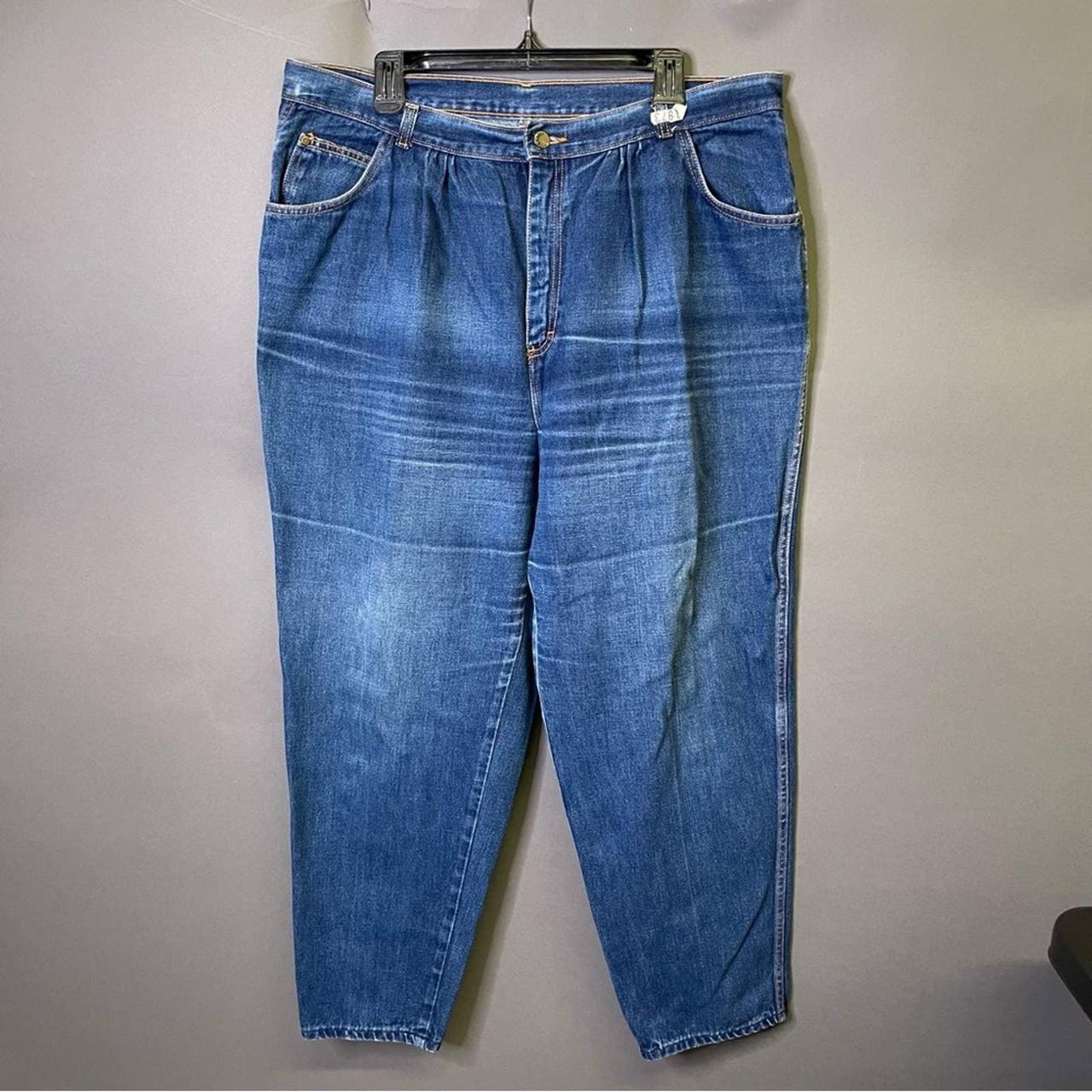 Gitano vintage mom jeans Size 38 short Adorable... - Depop