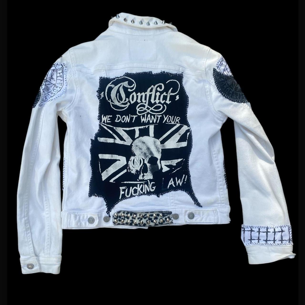 Custom Ramones / Distillers Levi’s punk jacket. White shops denim studded jacket. sz L