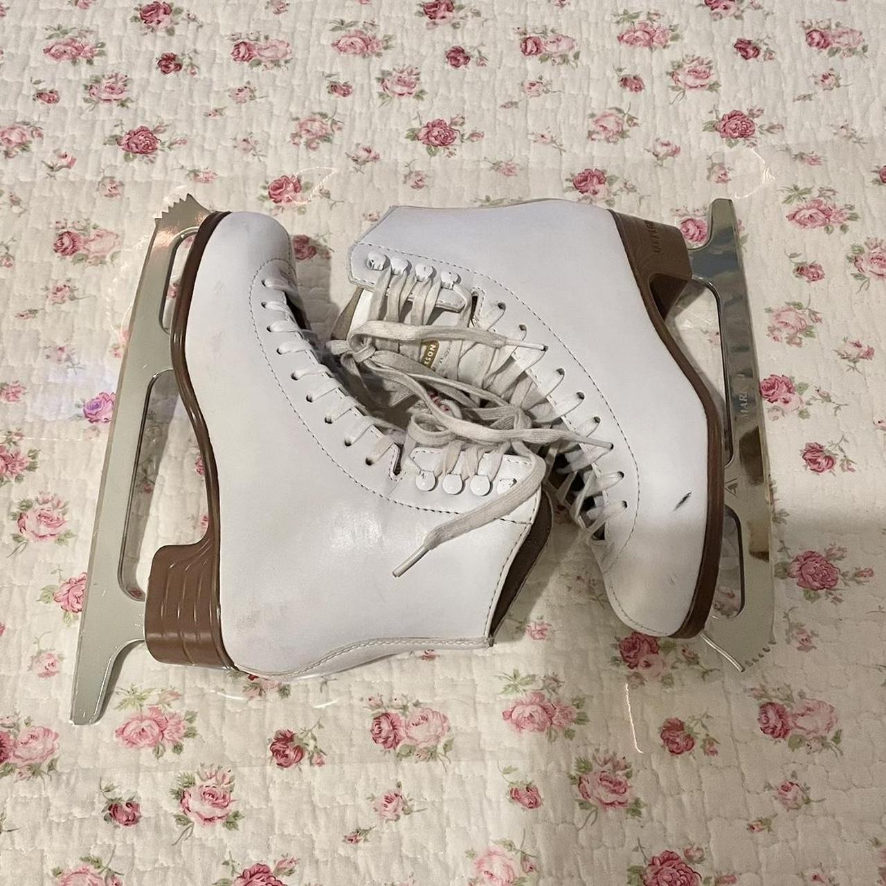 Jackson mystique ice skates size 6 could probably... Depop