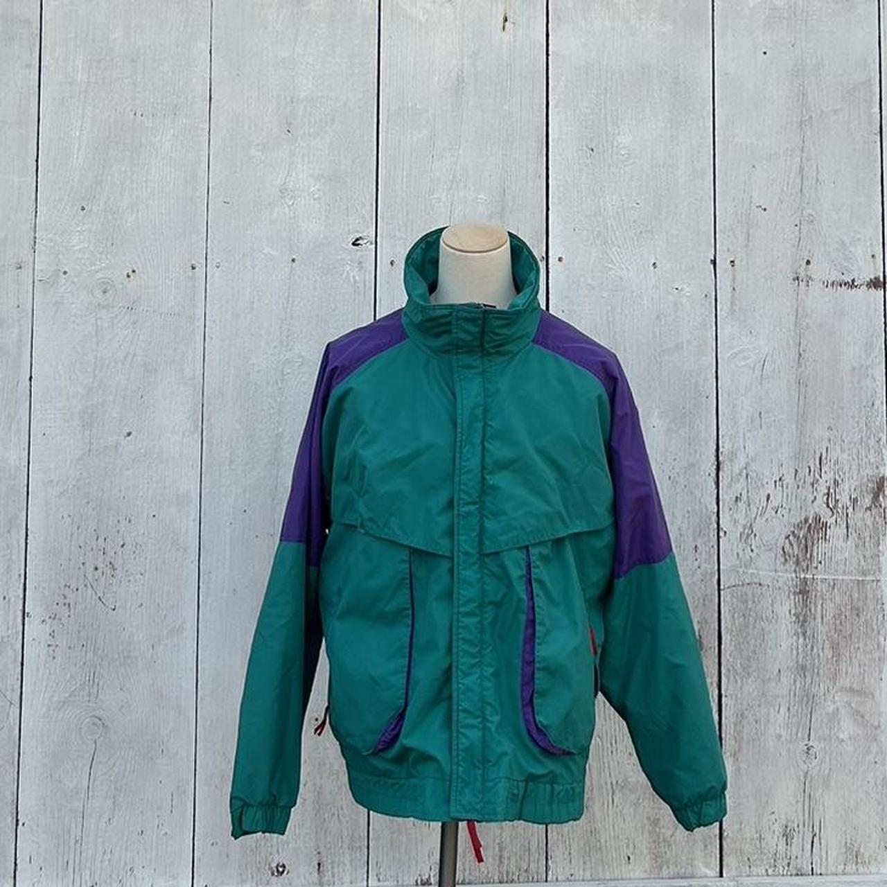 item listed by lilajohnsondepop