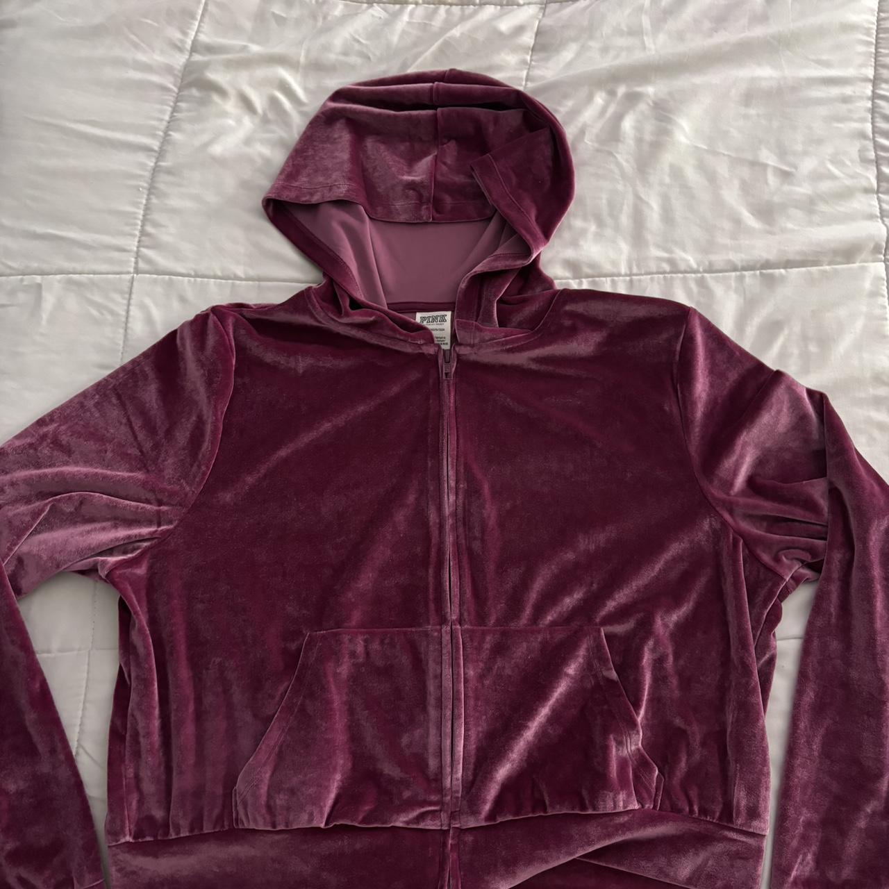 item listed by esm3gia