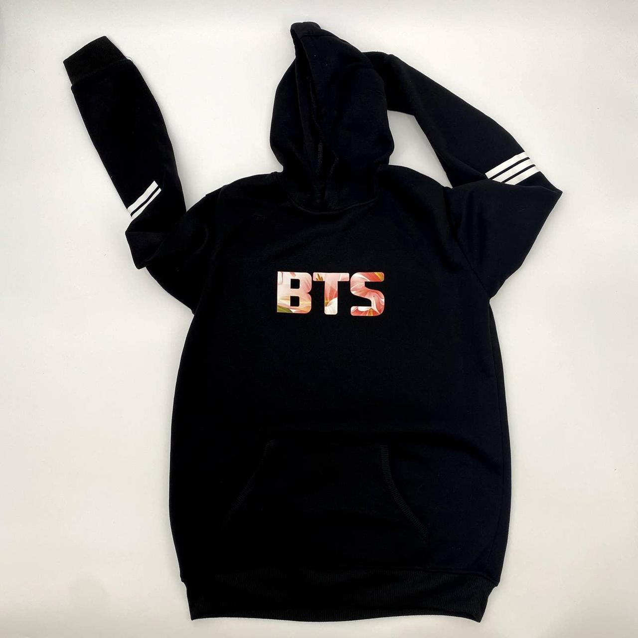bts black sweatshirt