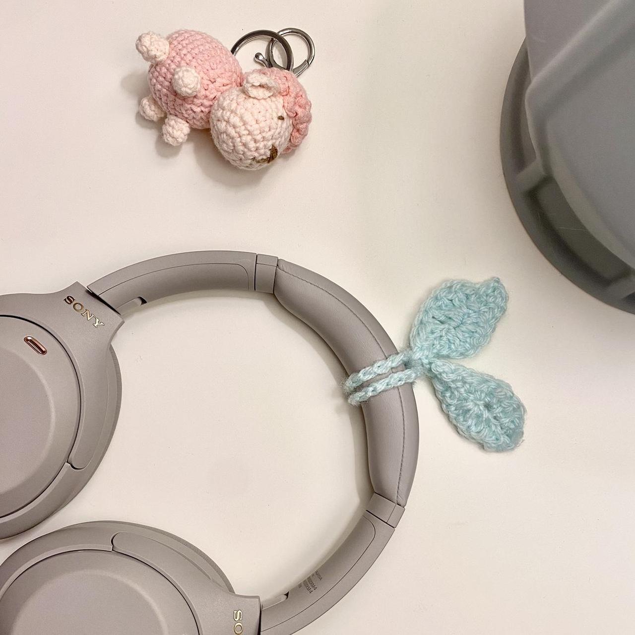 crochet leaf sprout accessory for headphones 🌱 🌸 dm Depop