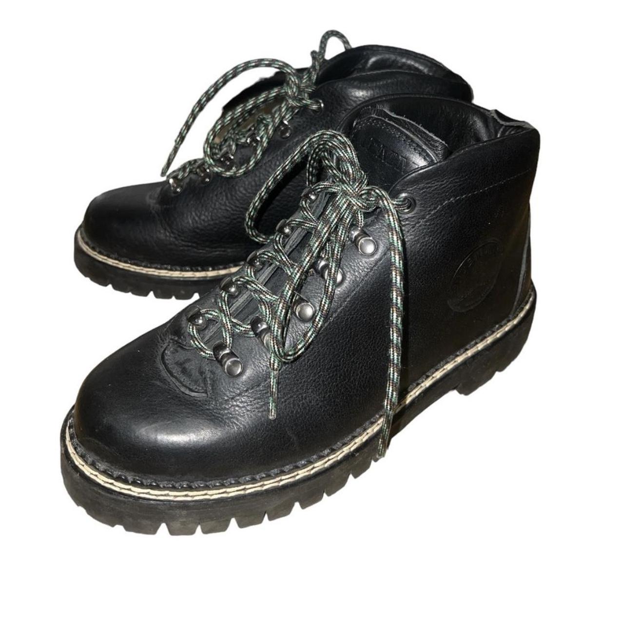 new chappal gents