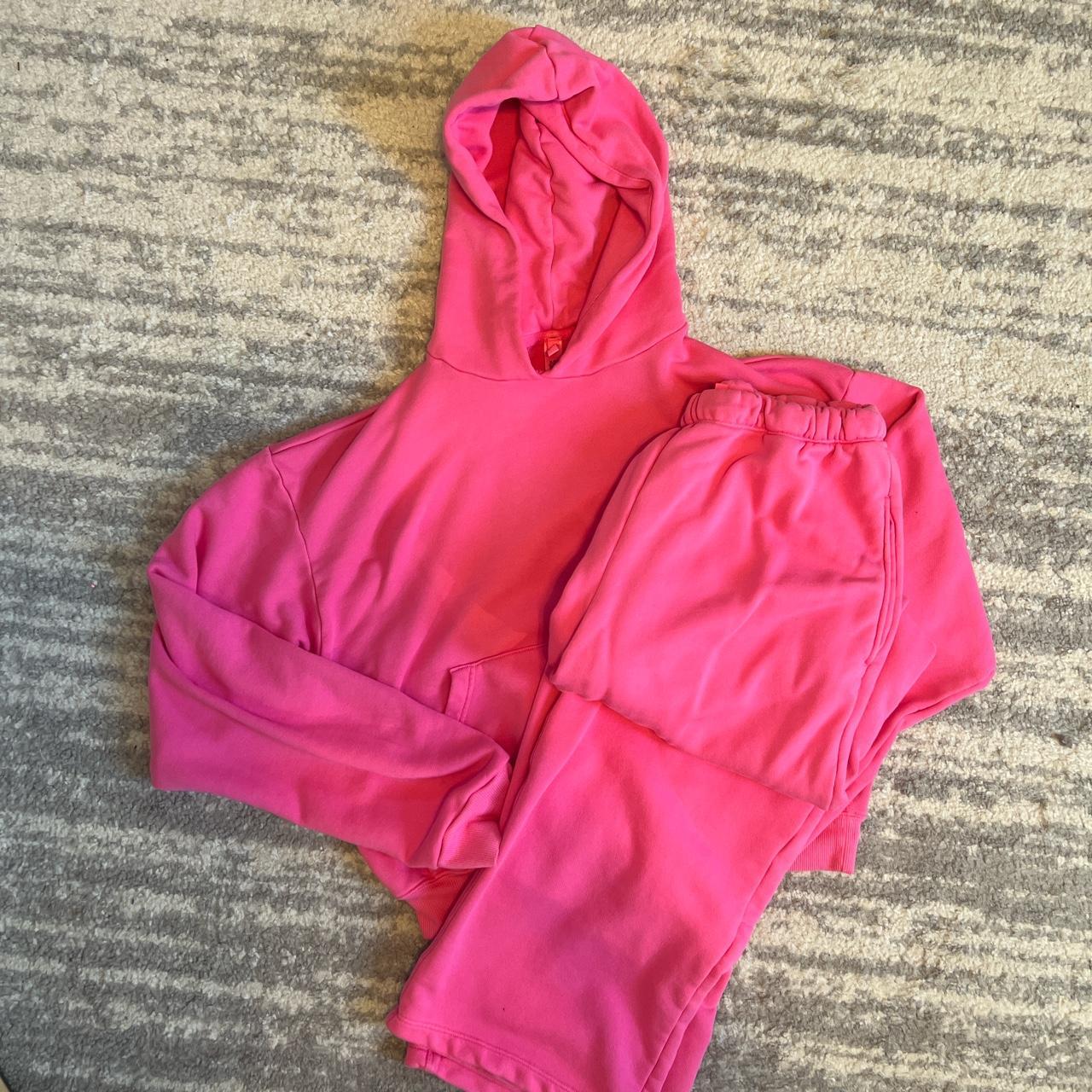 Rare Skims Sugar Pink Sweat Set! Cropped Hoodie Size... - Depop