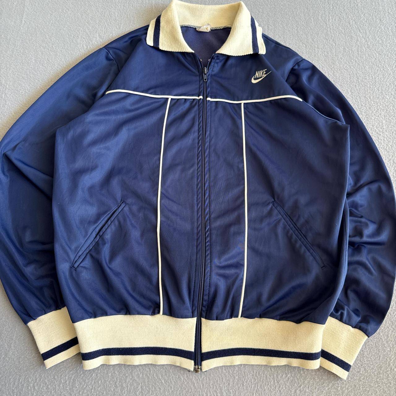 item listed by k1mark3t
