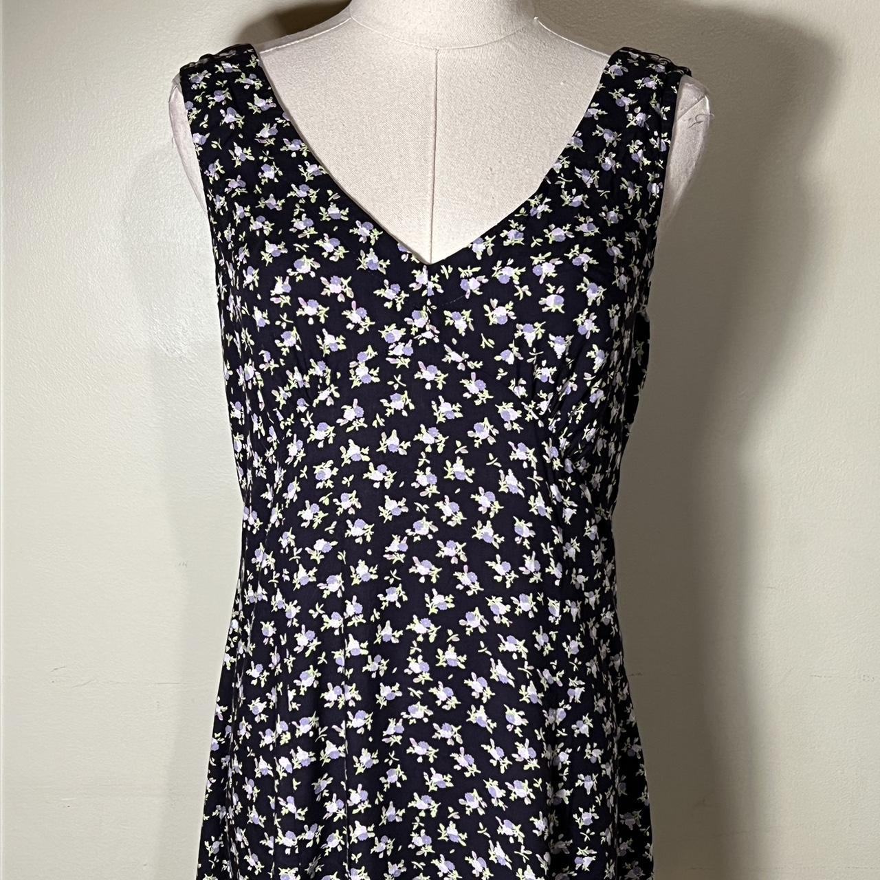 MODA International floral sun dress. Side zipper... - Depop