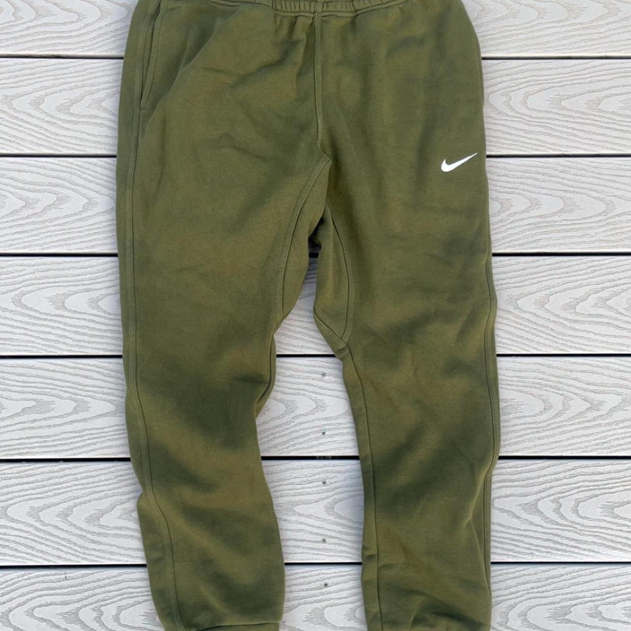 Olive green nike sweats online