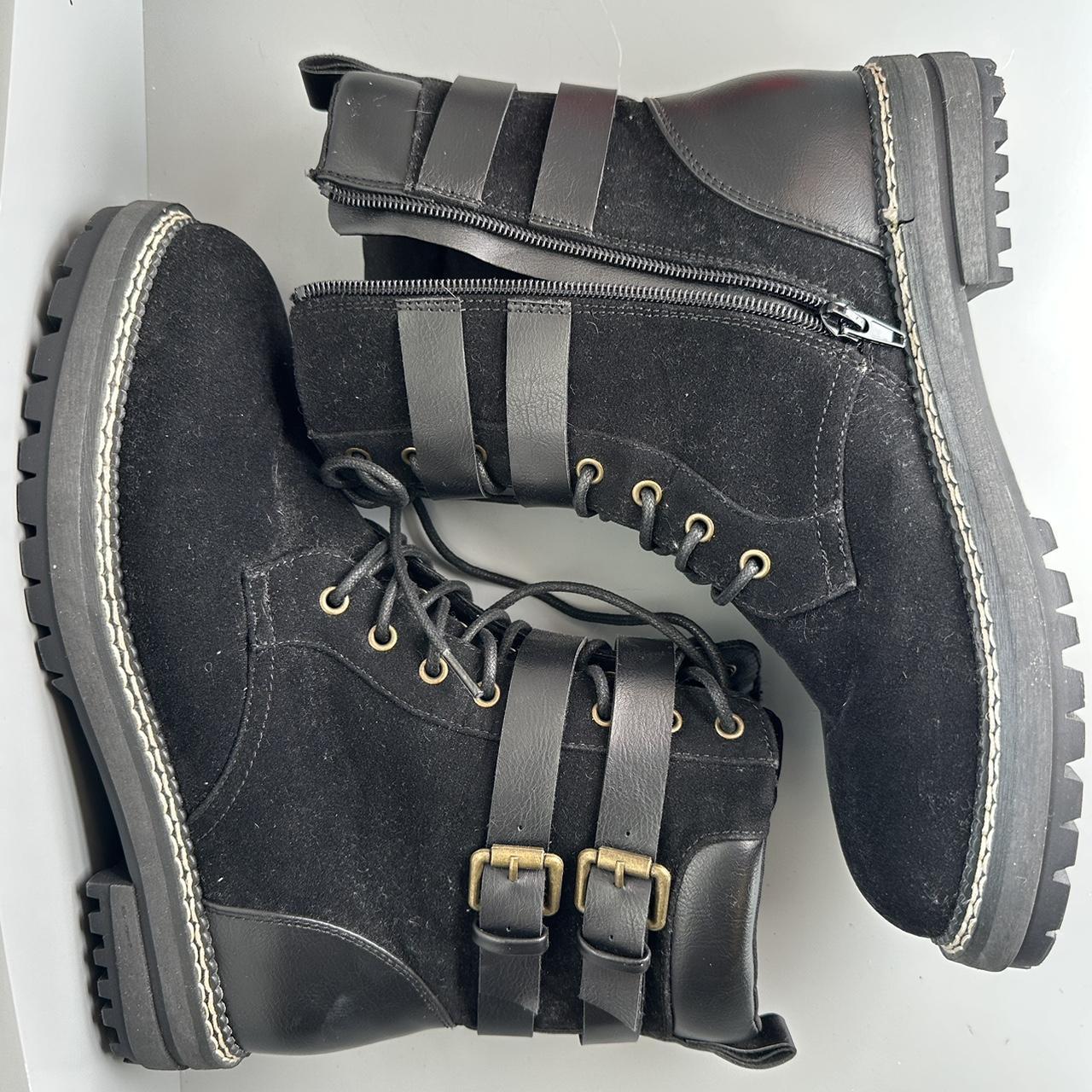 flat combat boots black