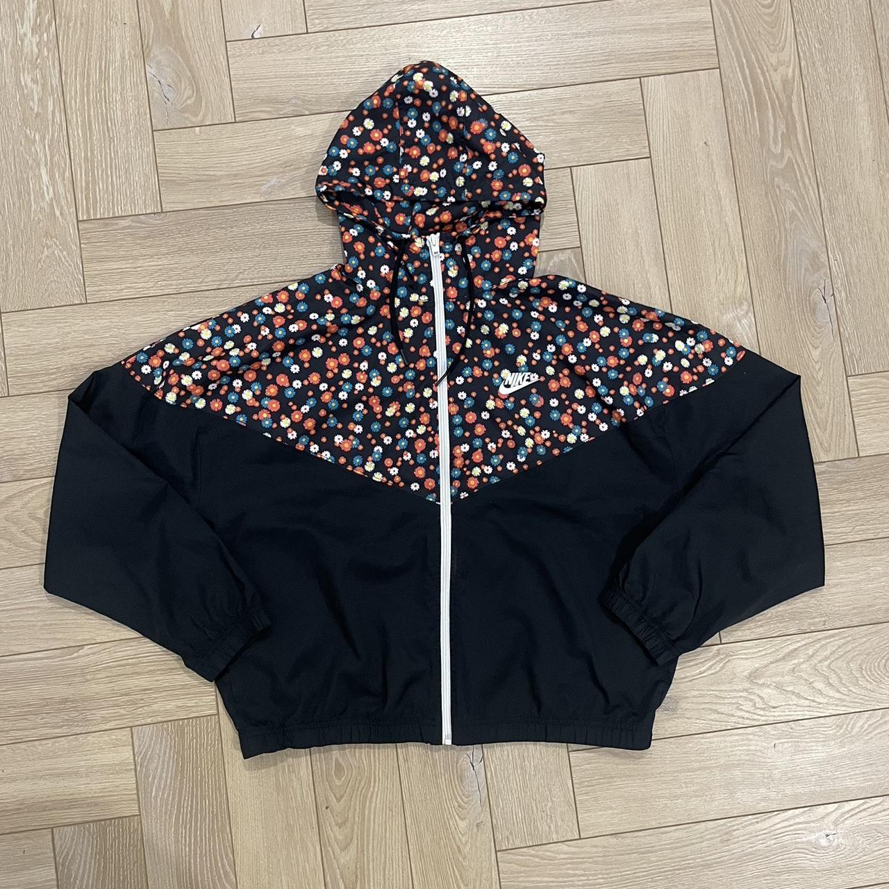 Women s Nike NSW Heritage Jacket Floral S SIZE