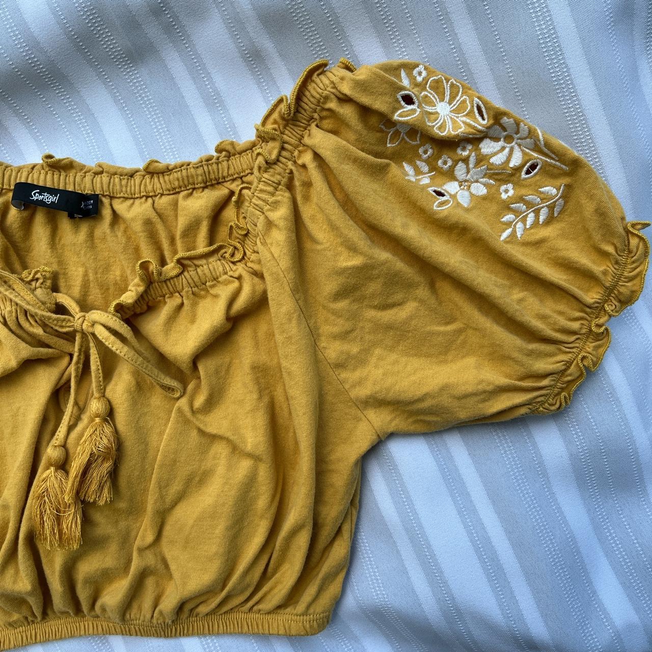 sportsgirl crop top