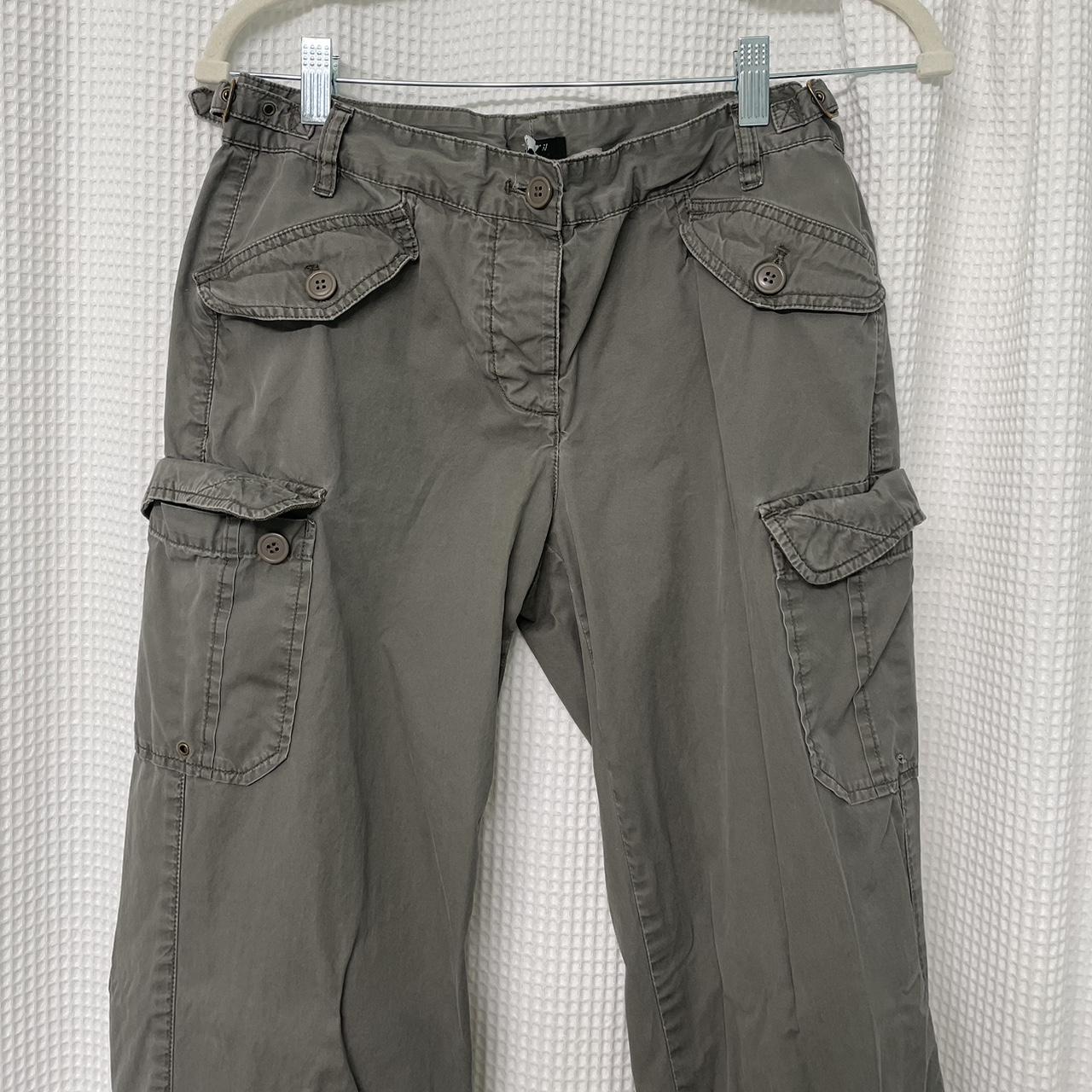 Women’s grey cargo pants with adjustable waist... Depop