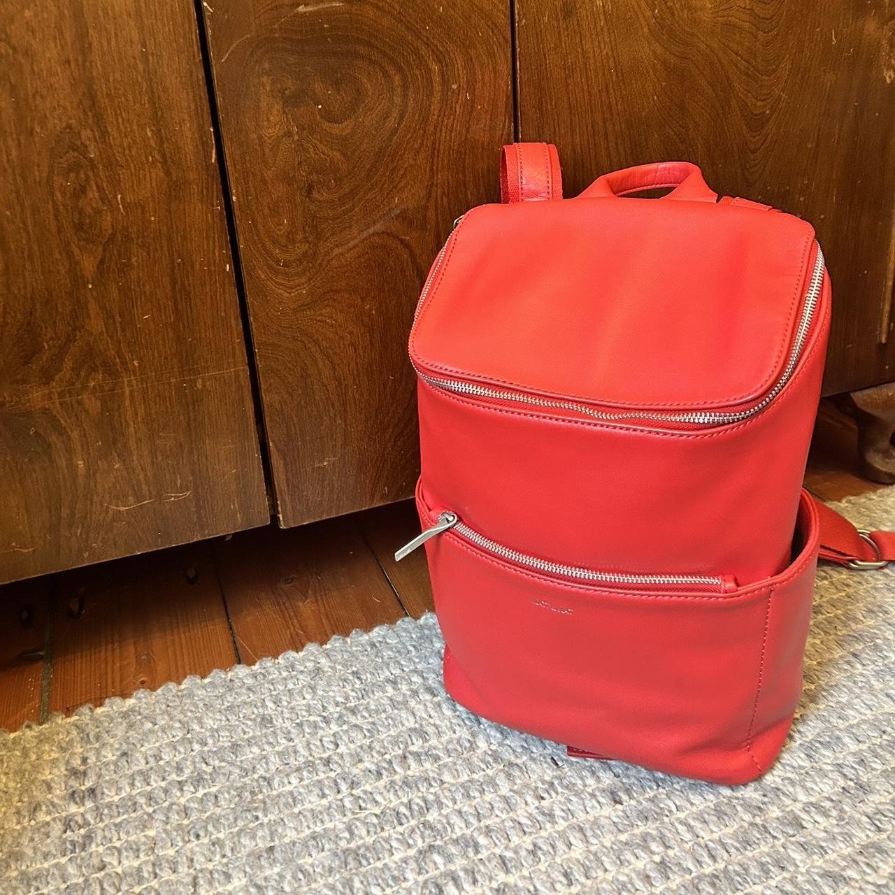 Matt and nat outlet red backpack