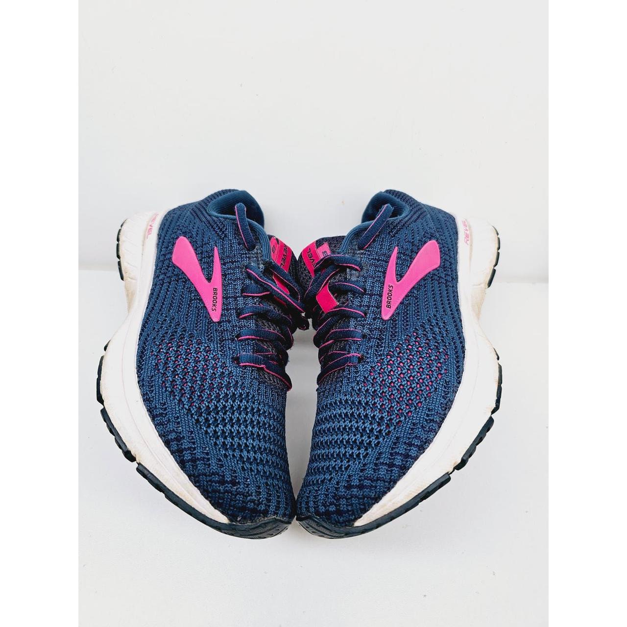 Brooks best sale size 6