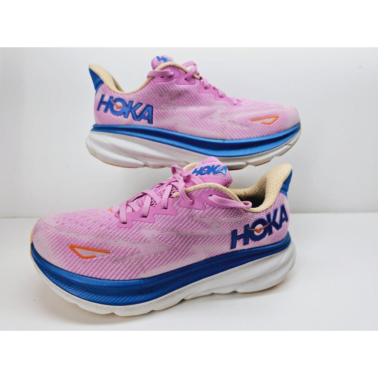 Hoka with Arch Support No major rips anywhere.... Depop