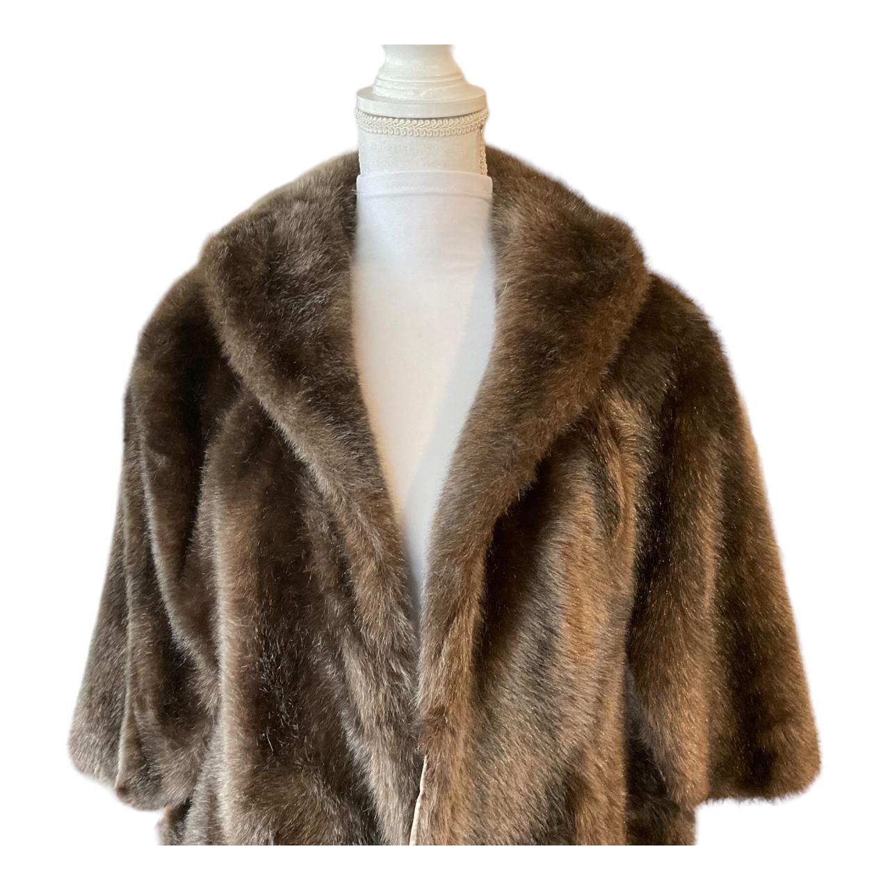 Regina glenara by sale glenoit fur cape