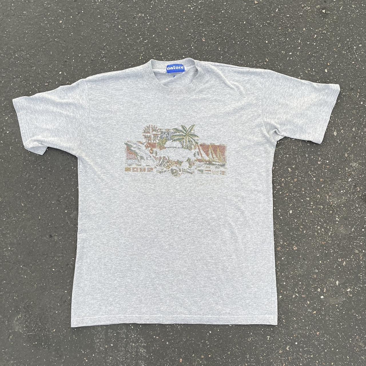 L Grey Vintage Nature Hawaii T-Shirt - Depop