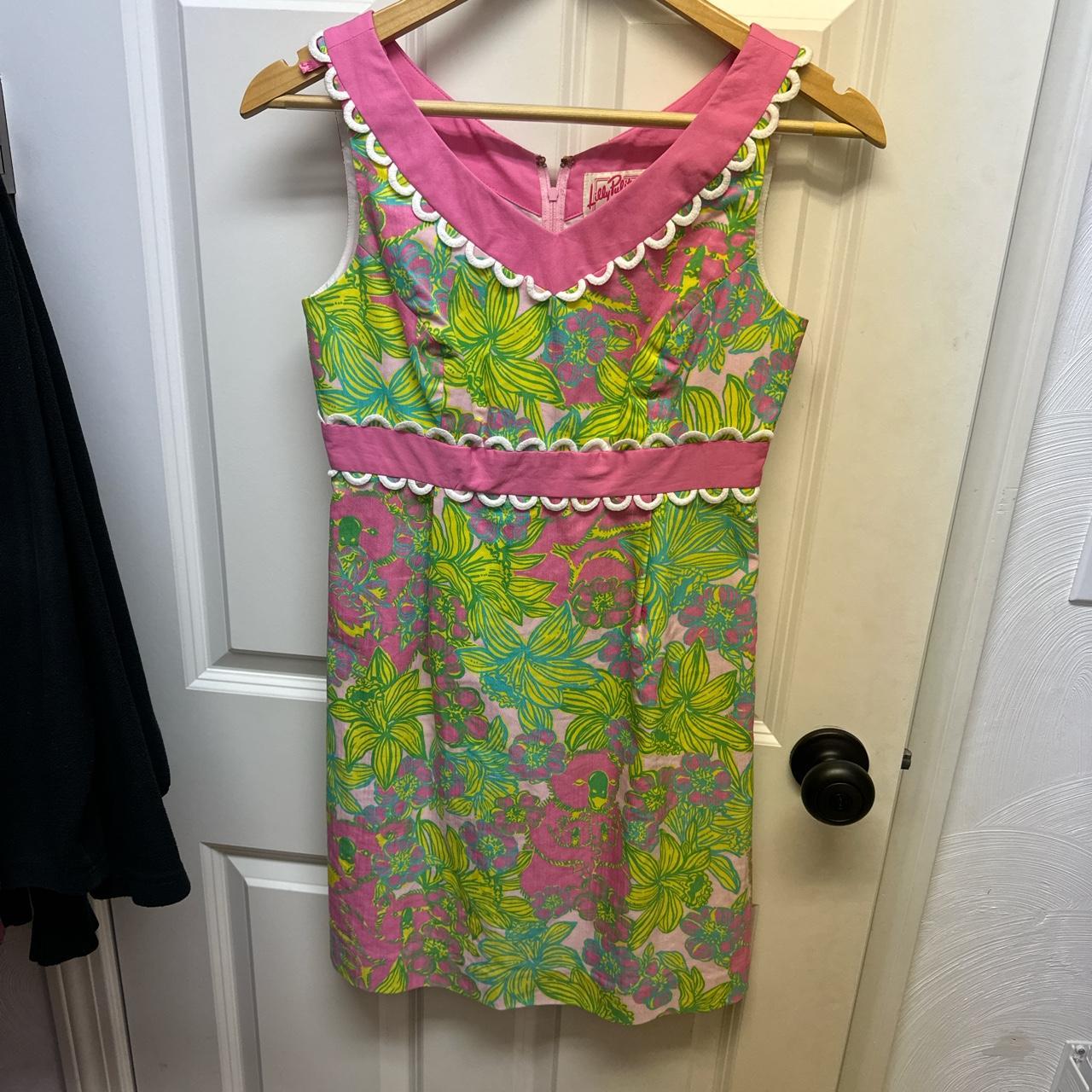 •Lilly Pulitzer dress •OG price $44 •color is... - Depop