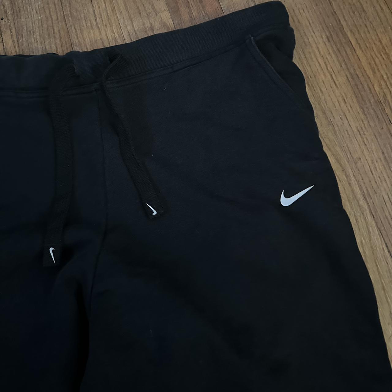 dri fit black nike joggers