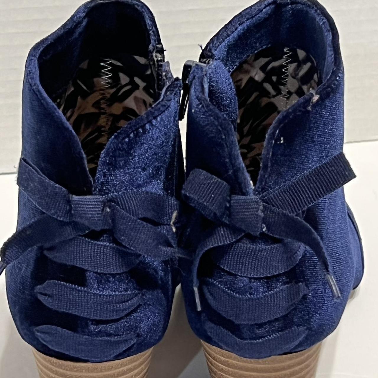 Women Blue velvet ankle boots size 6 brand name is... - Depop