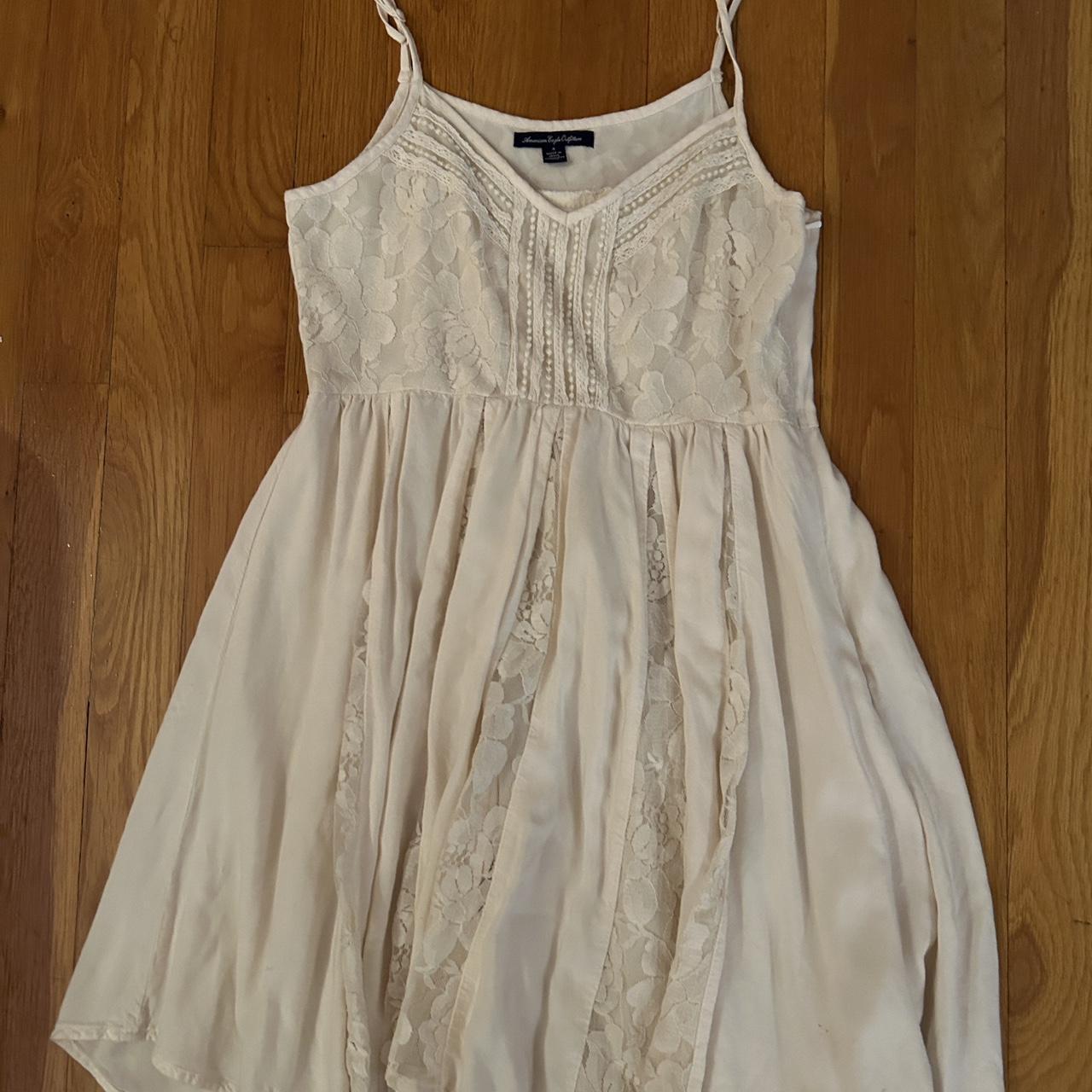 Vintage white lace dress - size 4 - beautiful... - Depop