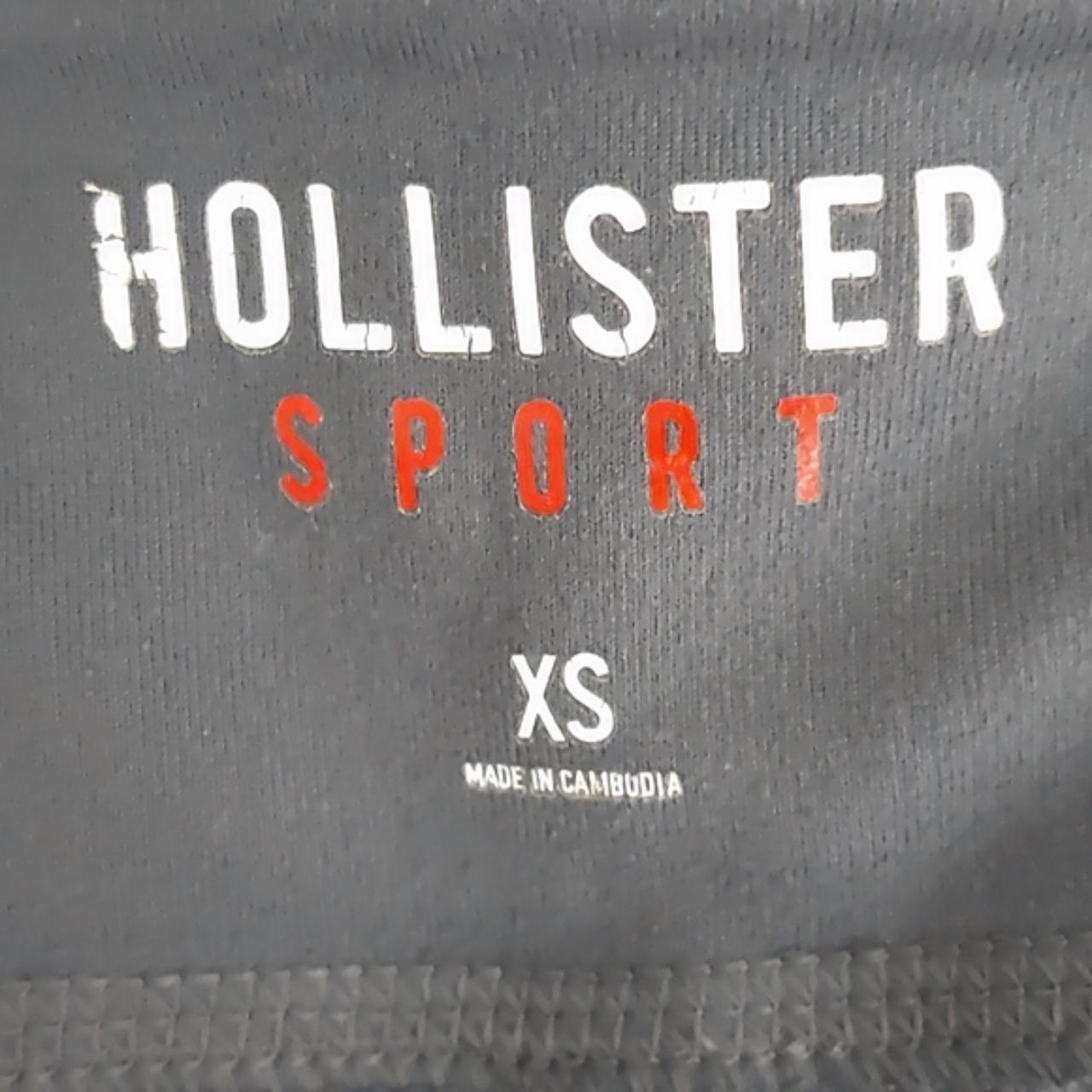 Gently used Hollister leggings with minor pilling - Depop