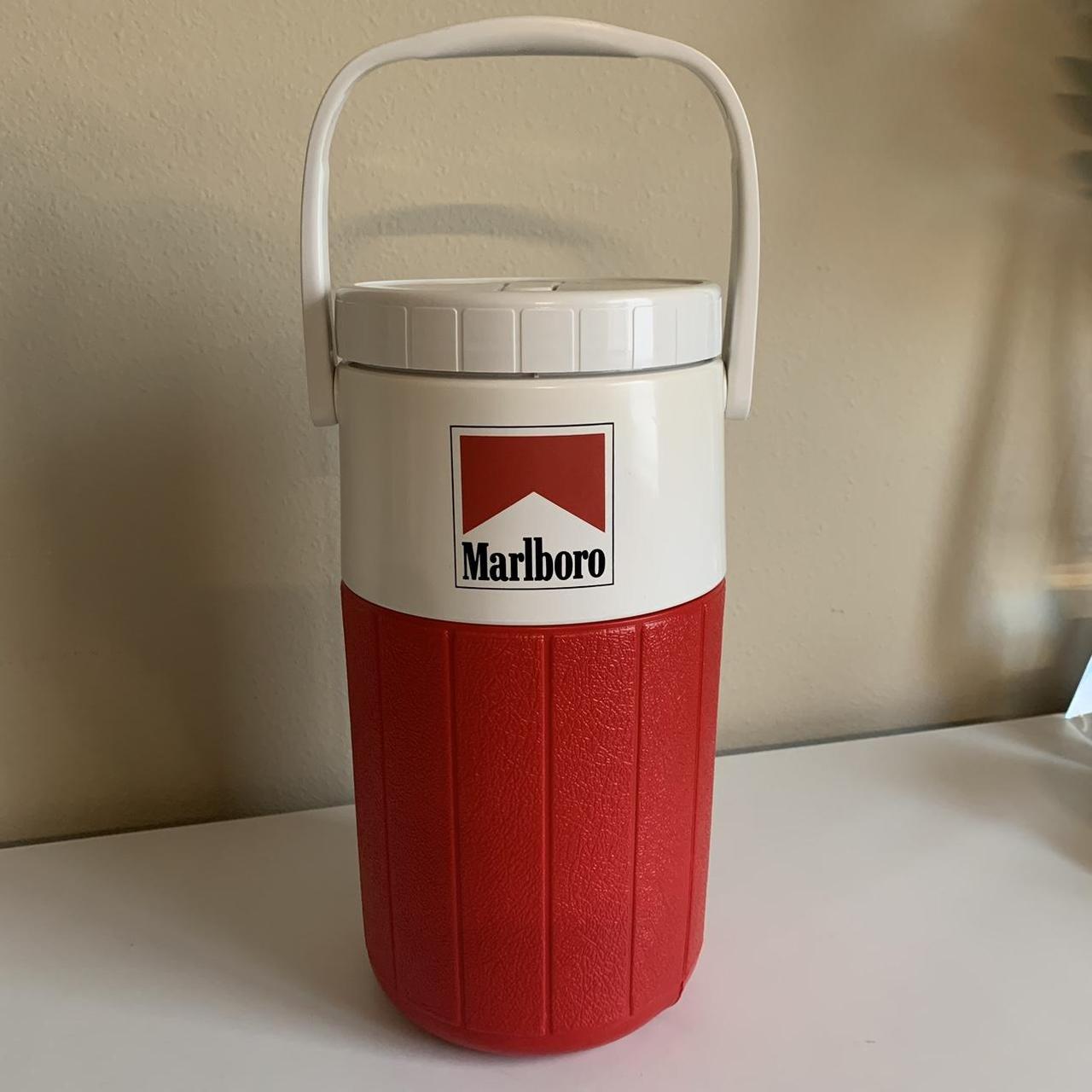 Vintage 90s Coleman Water Jug 5590 Thermos Marlboro - Depop