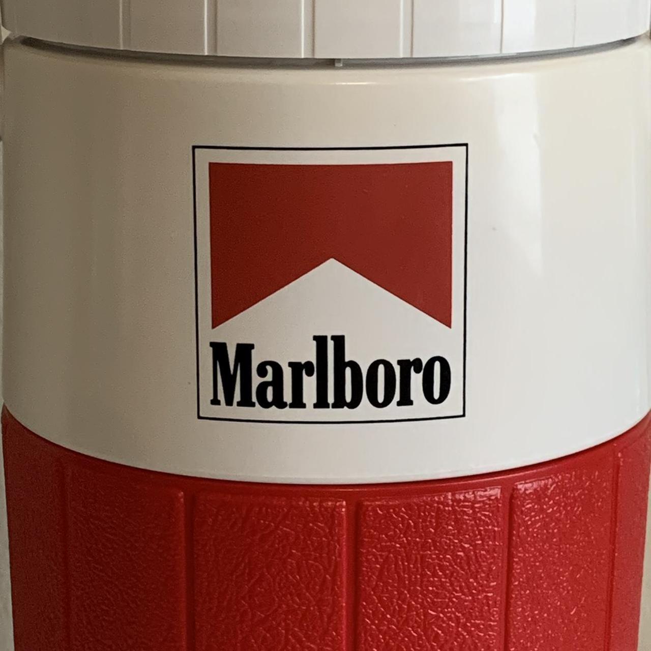 Vintage 90s Coleman Water Jug 5590 Thermos Marlboro - Depop