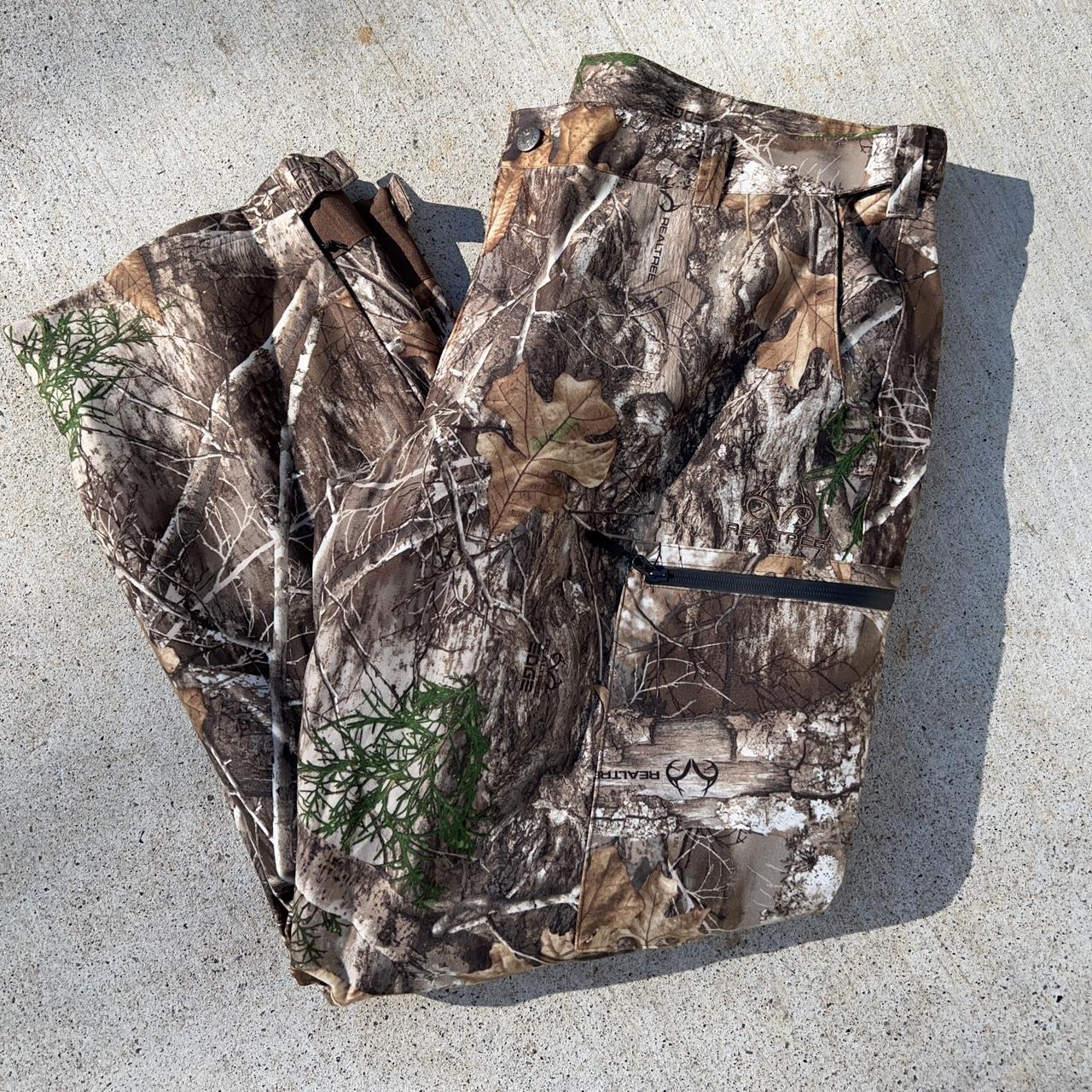 Insulated Realtree Camp Cargo Pants Brand: Realtree... - Depop