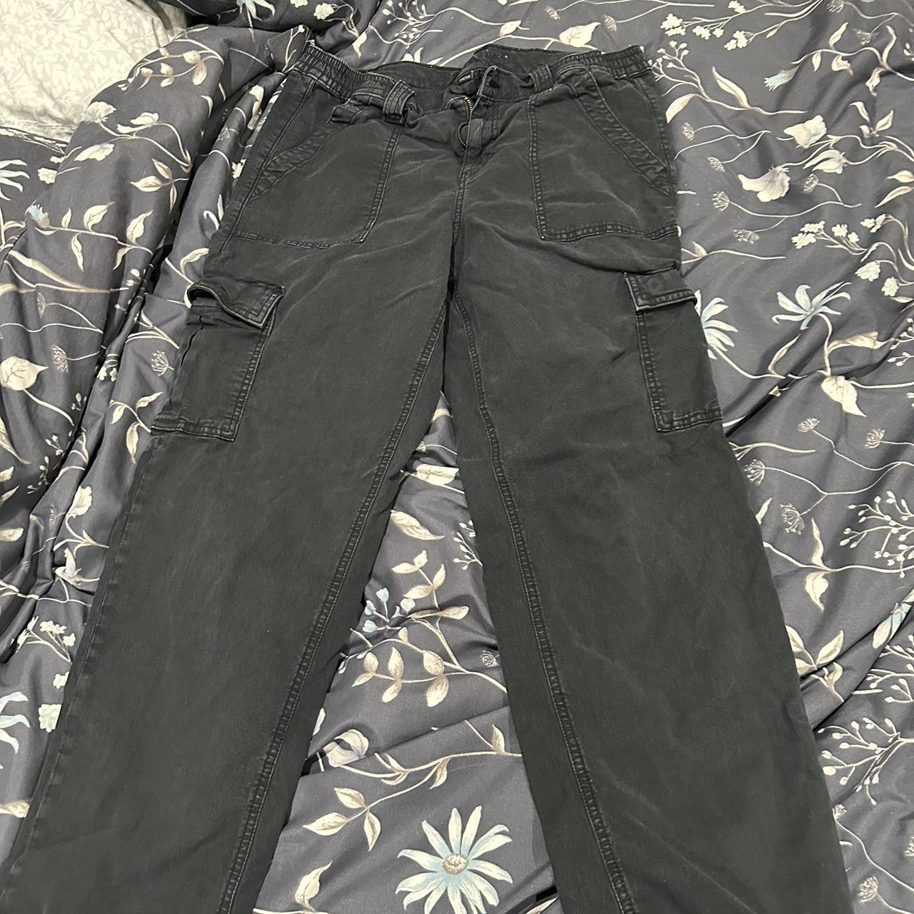 American Eagle stretch cargo pants Navy... Depop