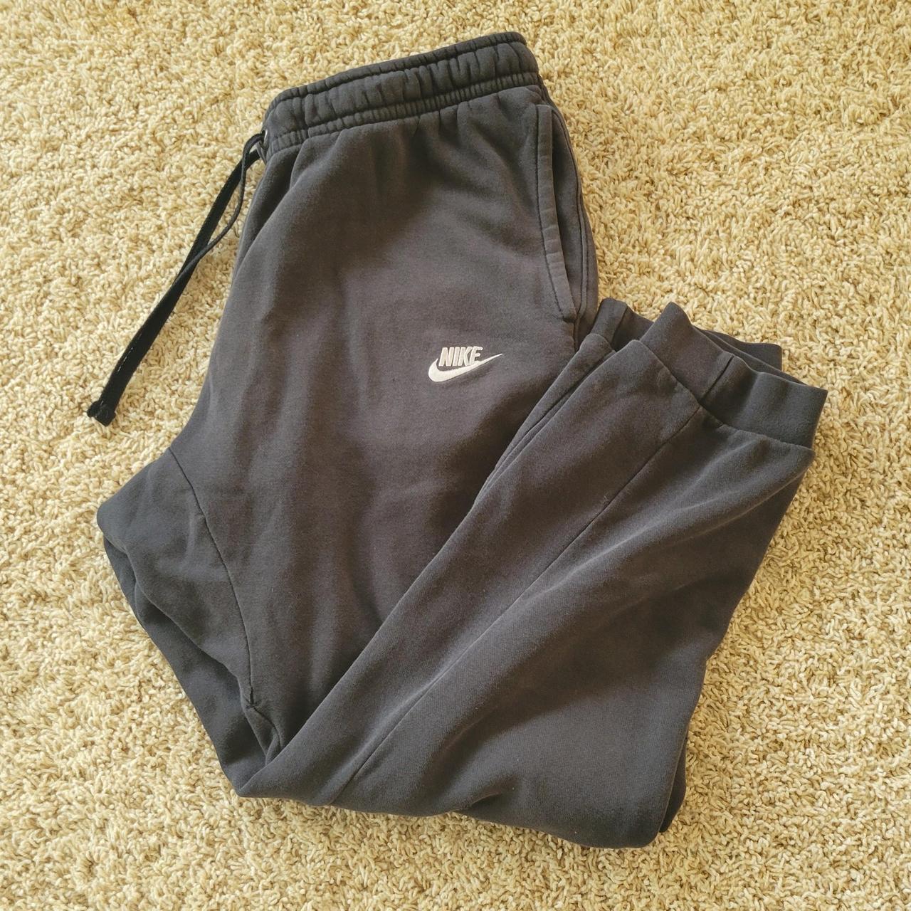 mens nike loose sweatpants