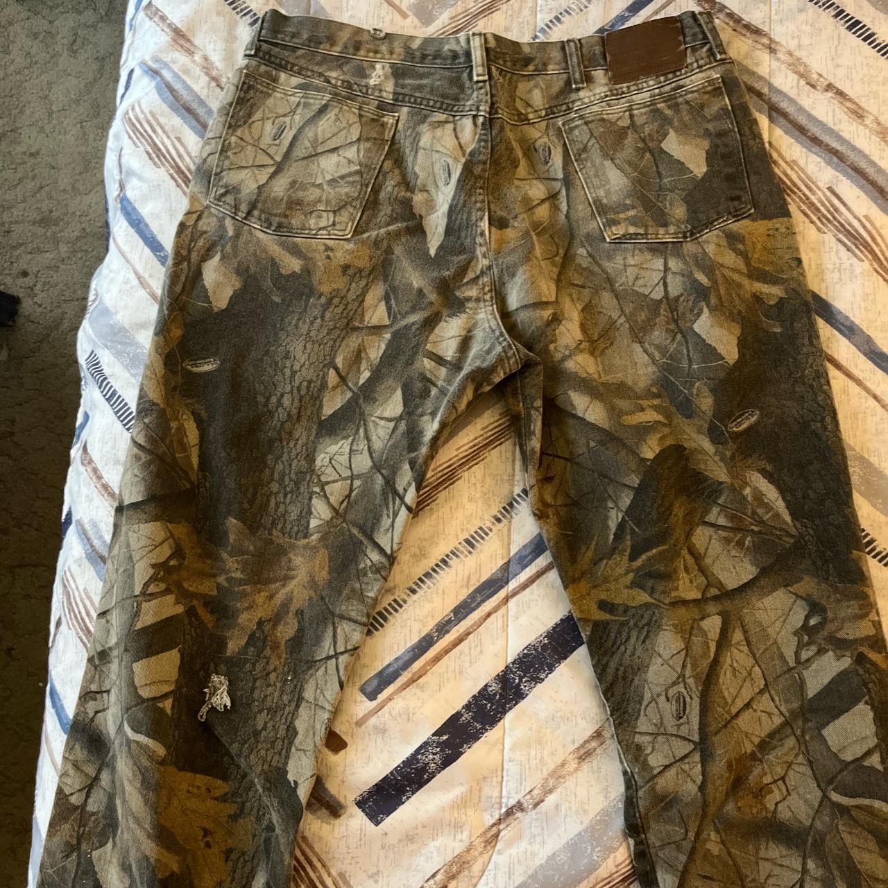 Real Tree Camo baggy jeans sematary style 40x32 | Depop