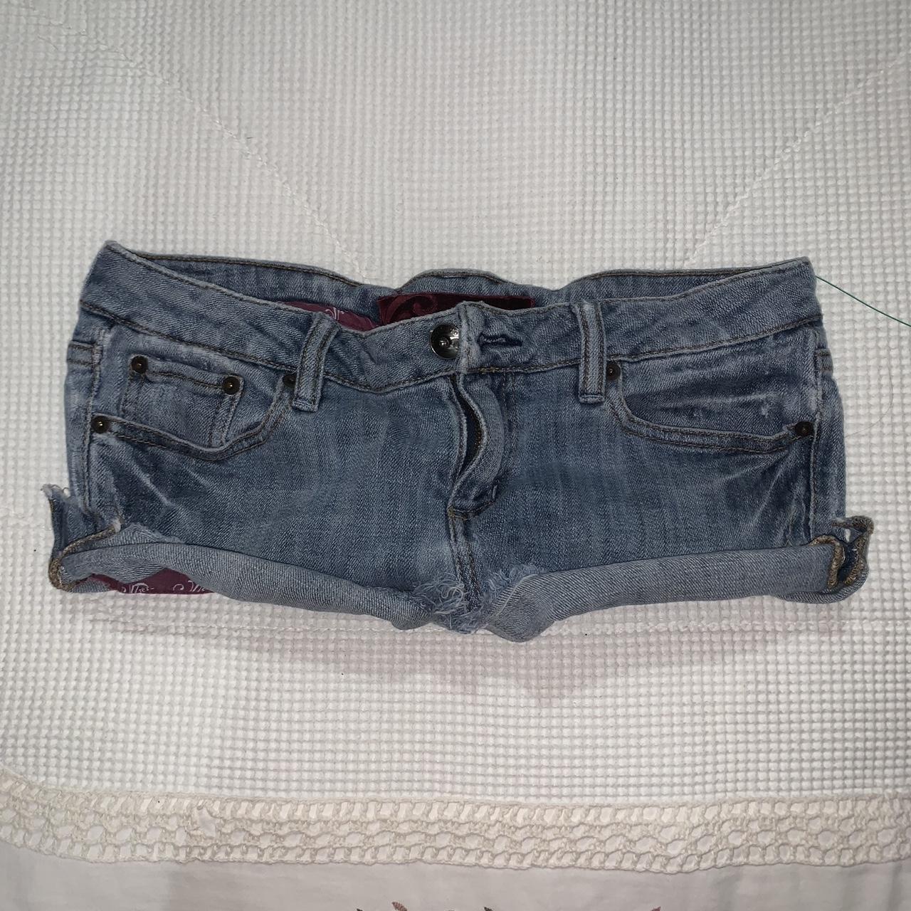 item listed by bellasthriftz