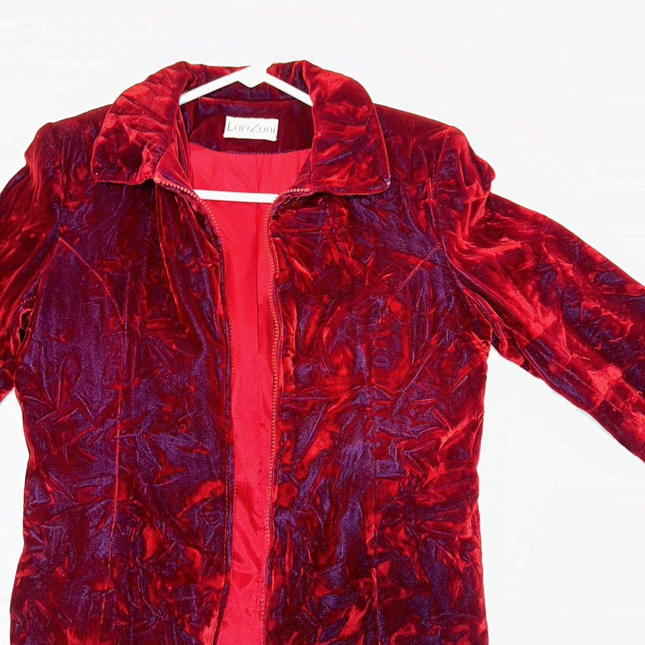 Vintage crushed velvet jacket. Garnet red color with