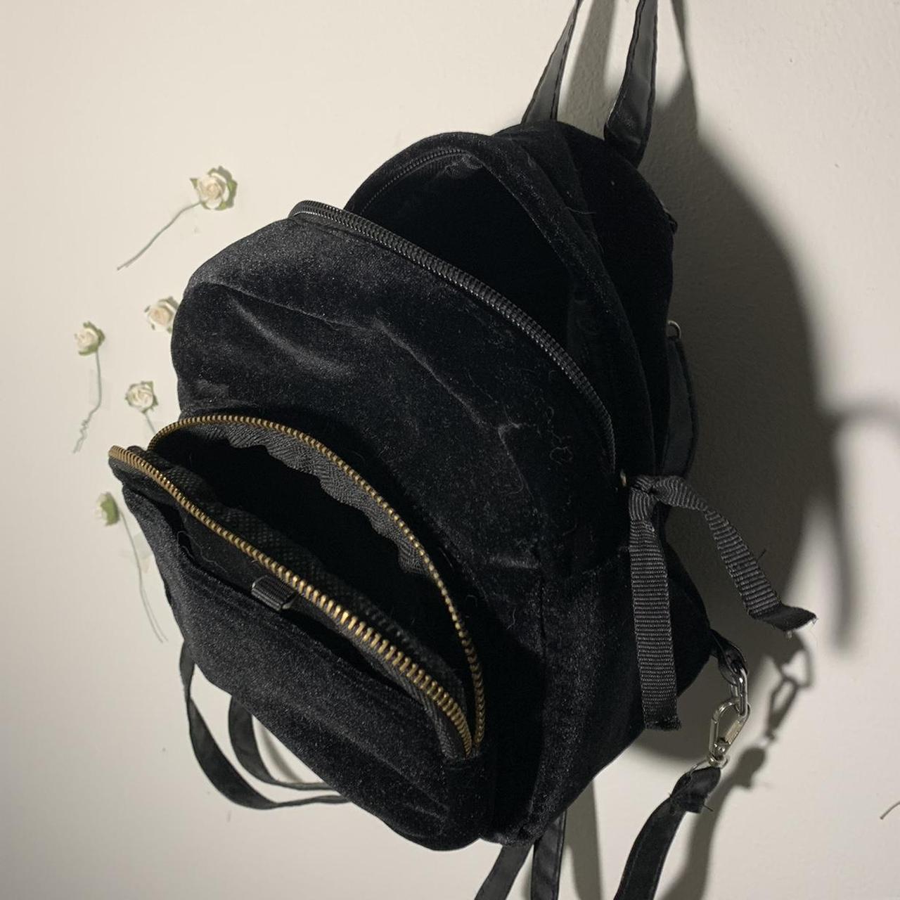 ★SOMEWHERE BUTTER.★ Velvet Mini Fle Backpack Velvet Black MUSINSA | SOMEWHEREBUTTER Velvet Mini Fle Backpack - Velvet