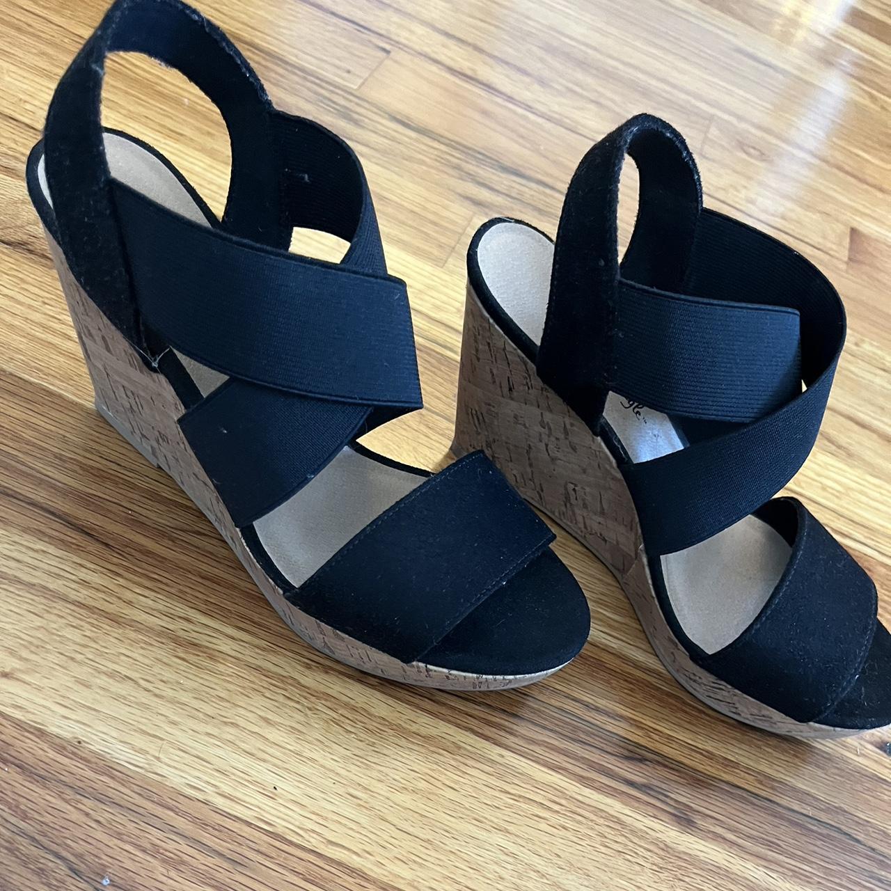 American eagle sales wedge sandals