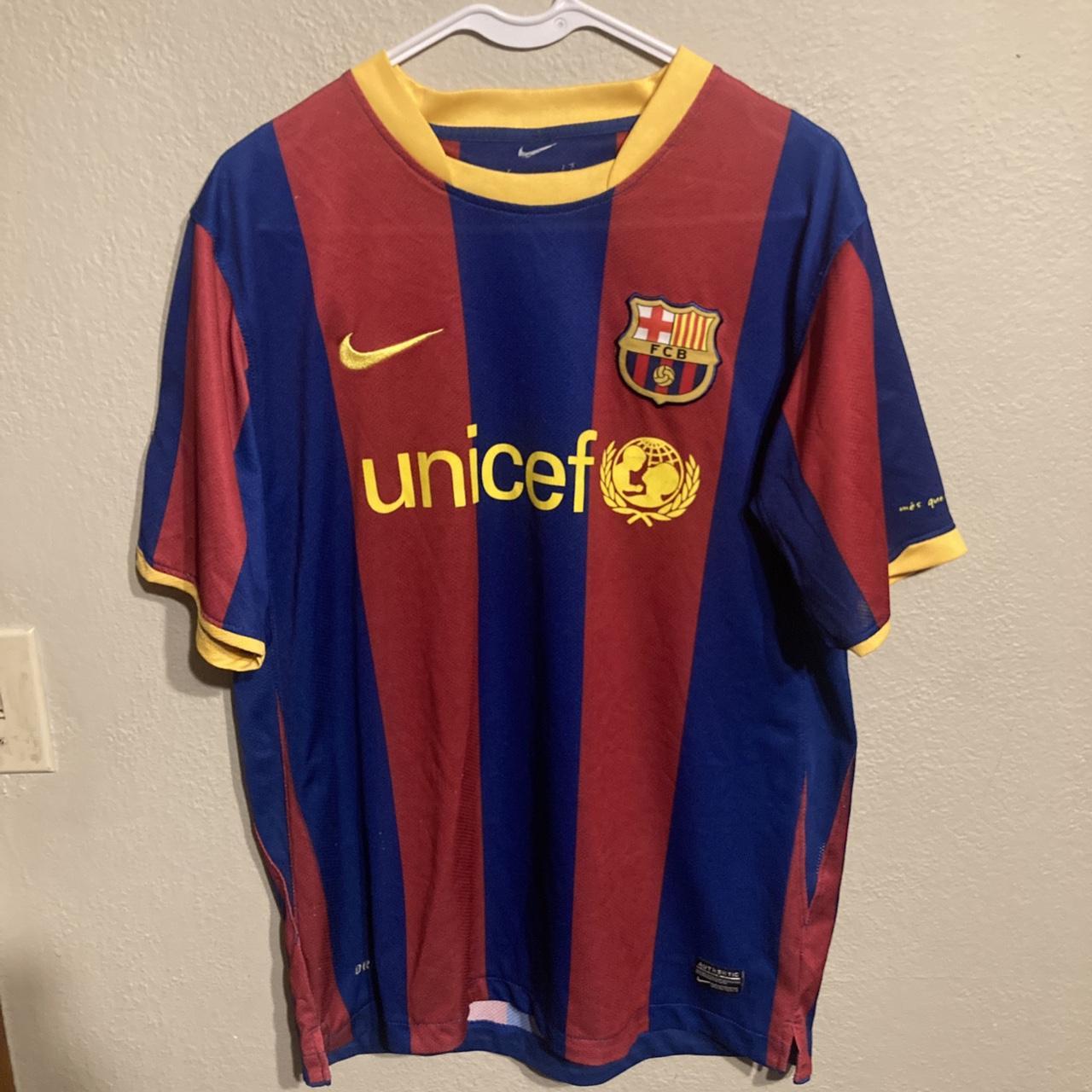 Unicef FCB Official David Villa #7 Soccer Jersey... - Depop