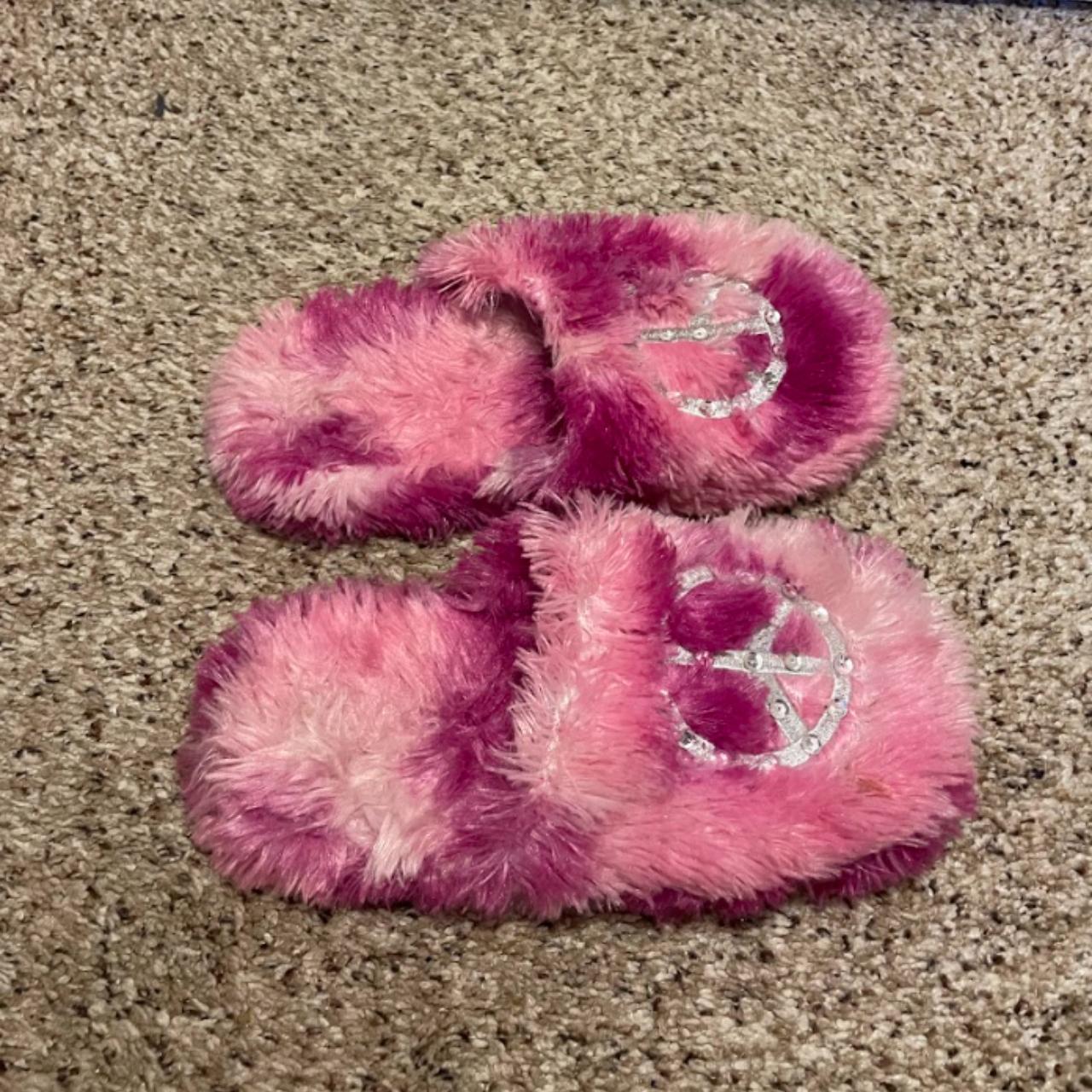 pink lv furry slippers, worn once excellent - Depop