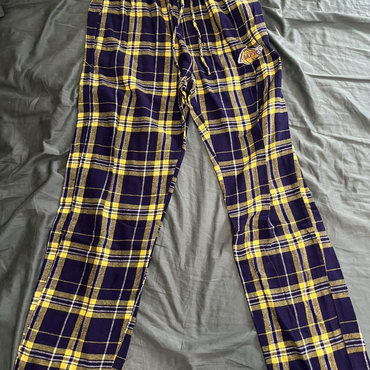 Lakers sleepwear. Very comfortable to lounge in. Depop