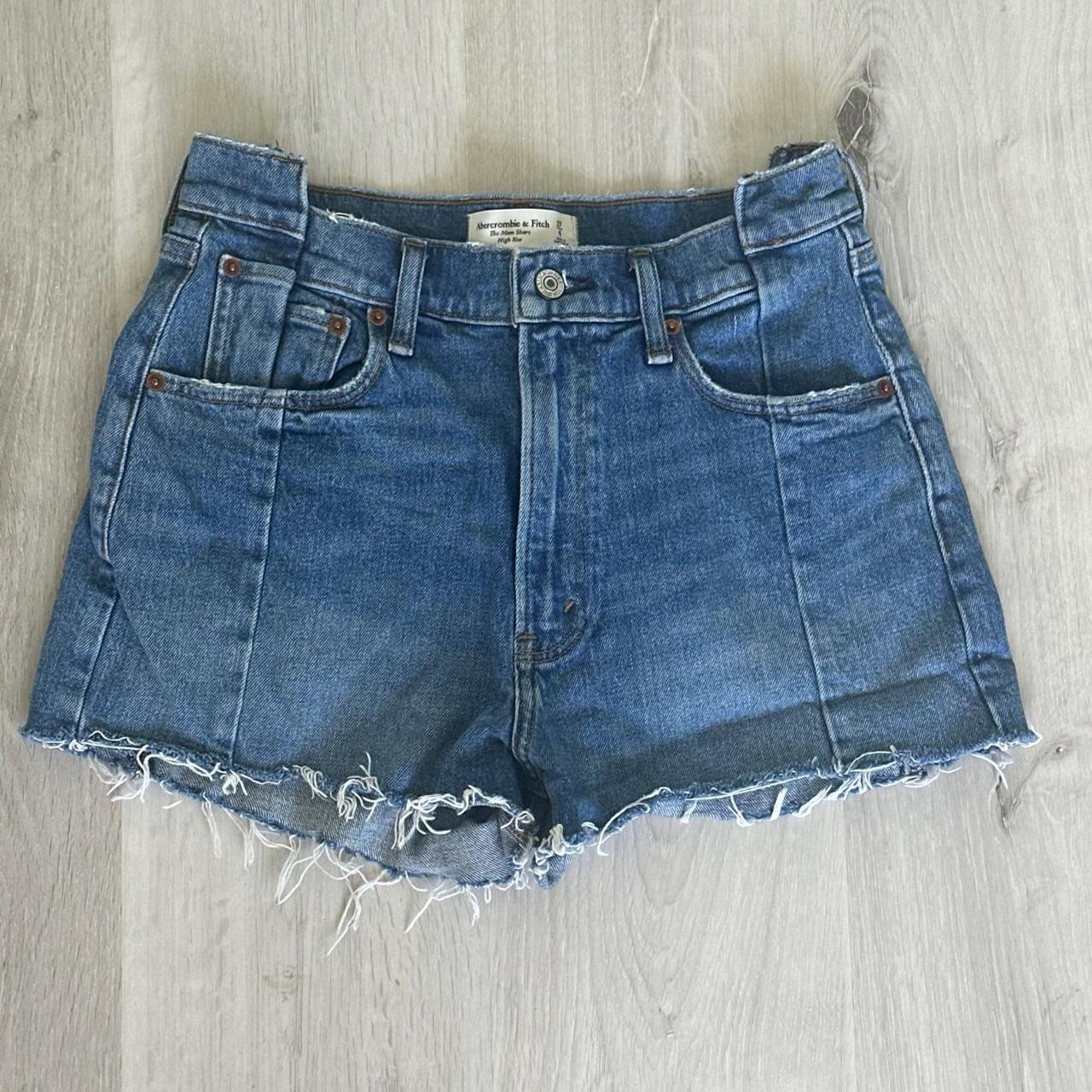 item listed by thestyleredux