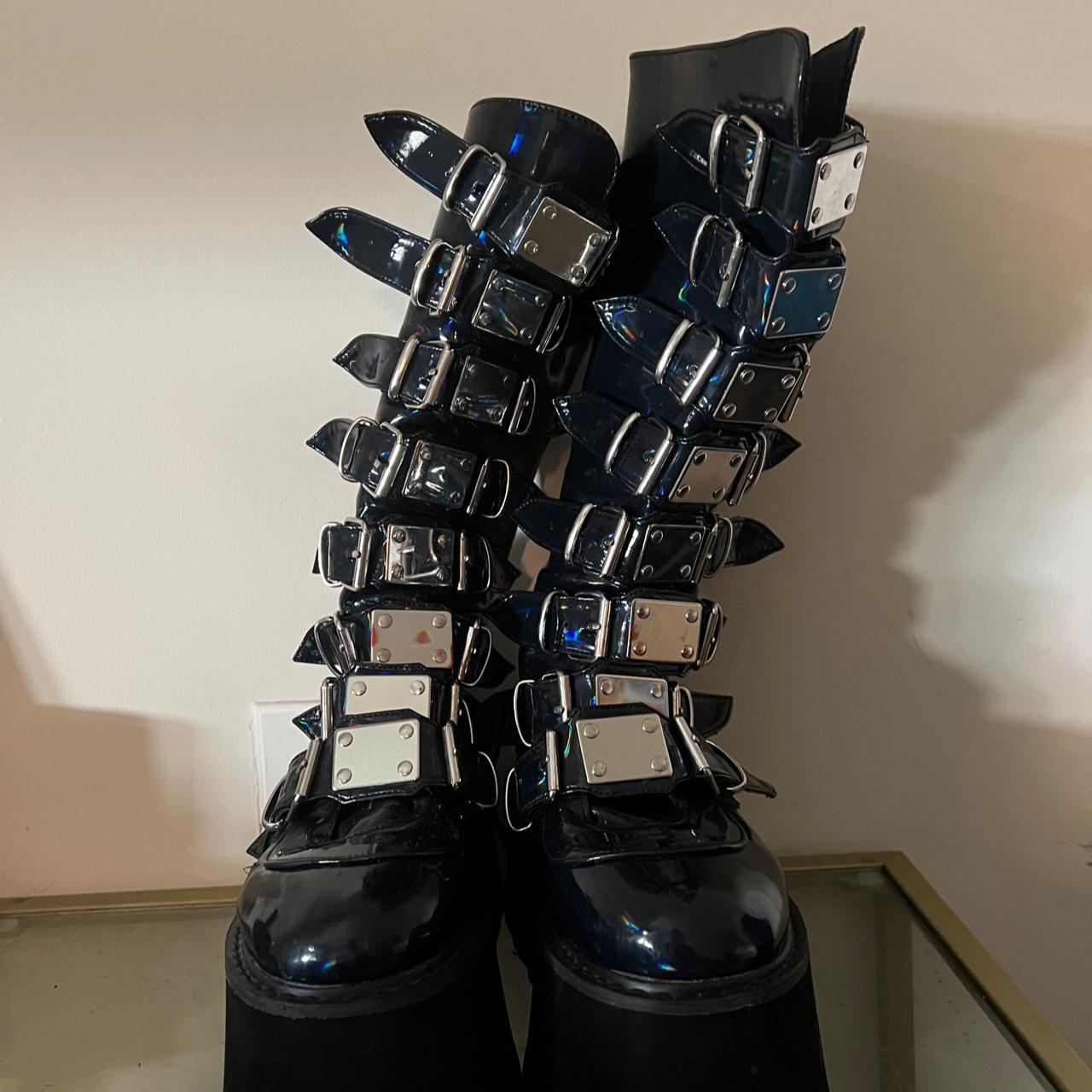 demonia damned 318 black hologram