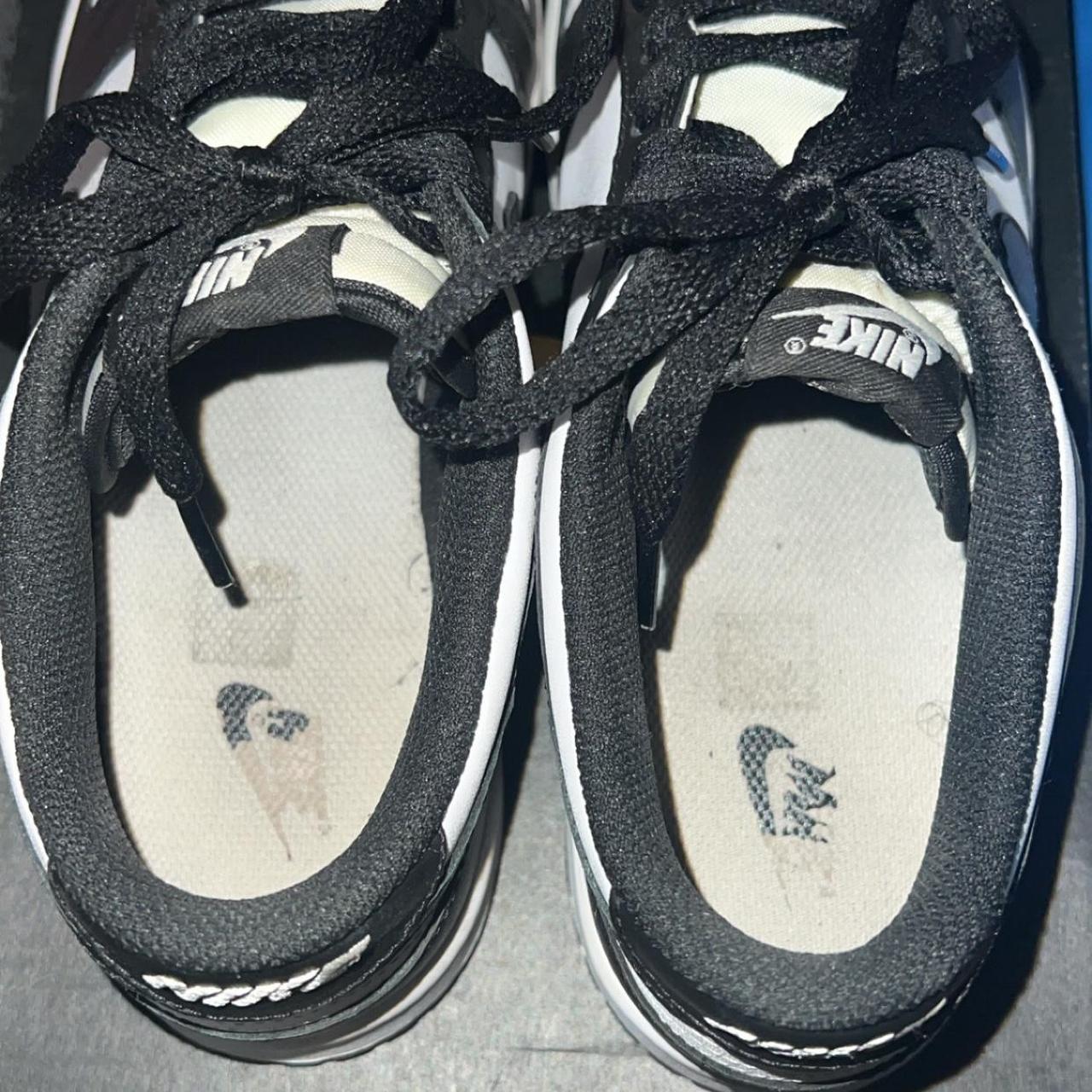 black and white dunks 7y