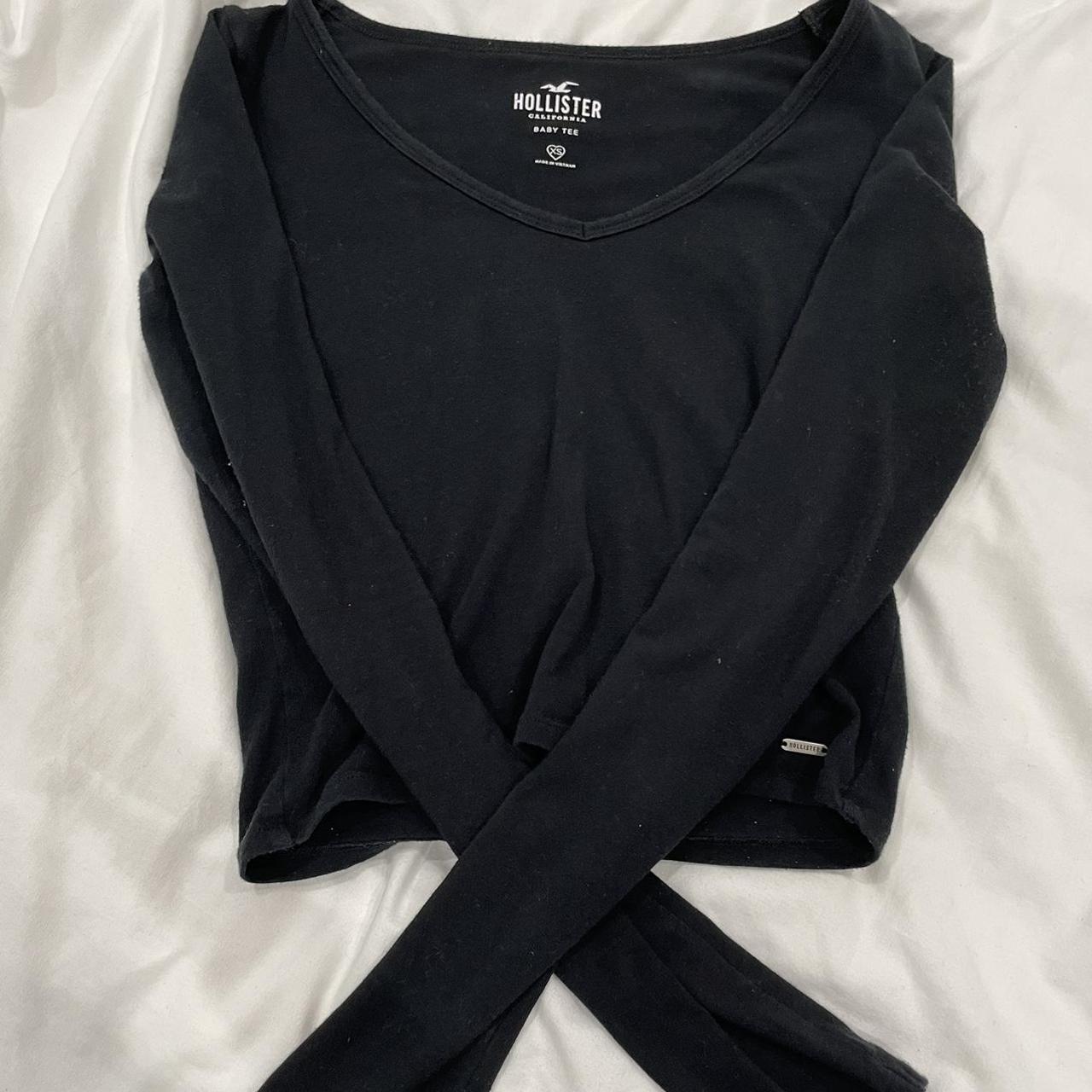 ⭐️ hollister black long sleeve baby tee Depop