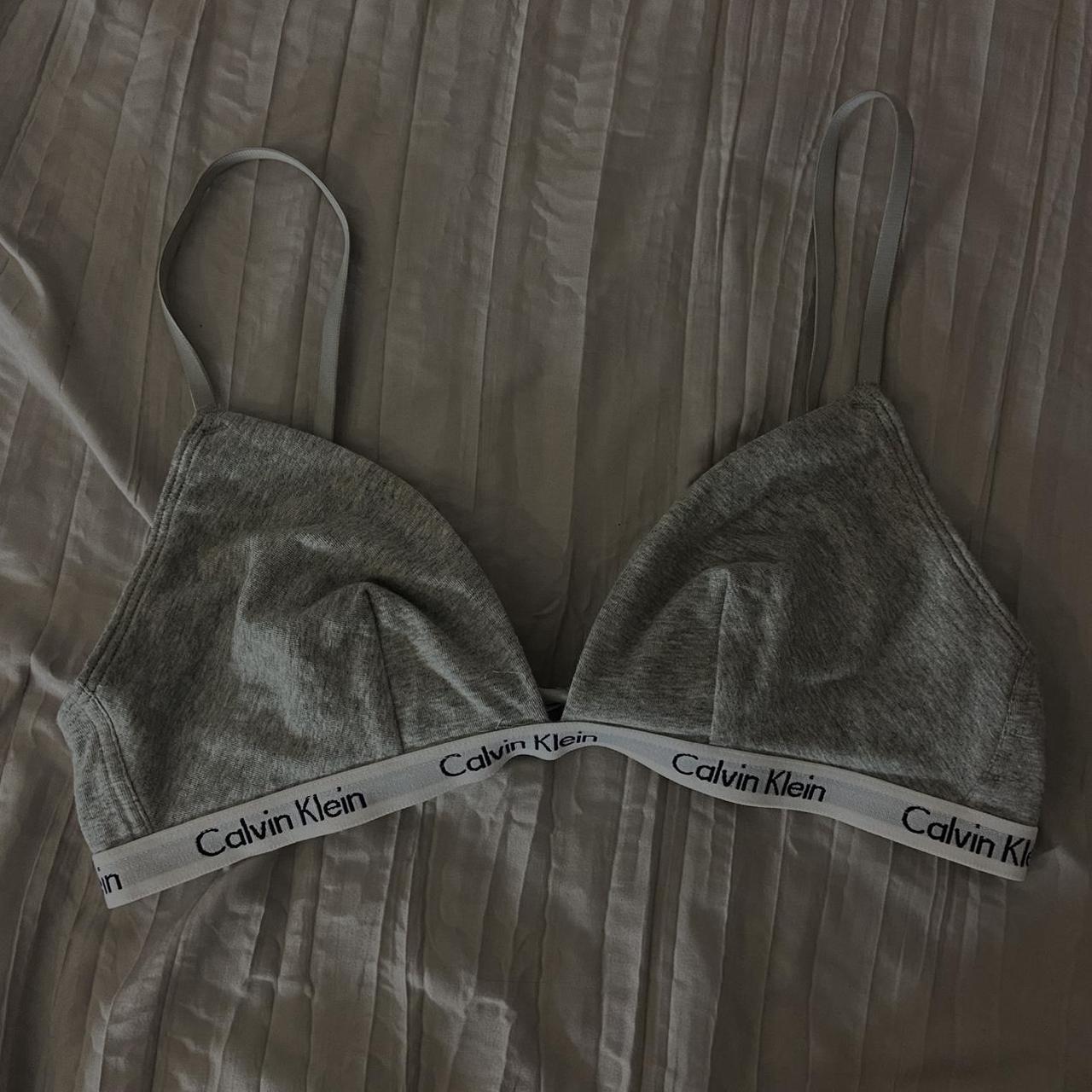 calvin klein bra size medium im a 36B and it fits... Depop