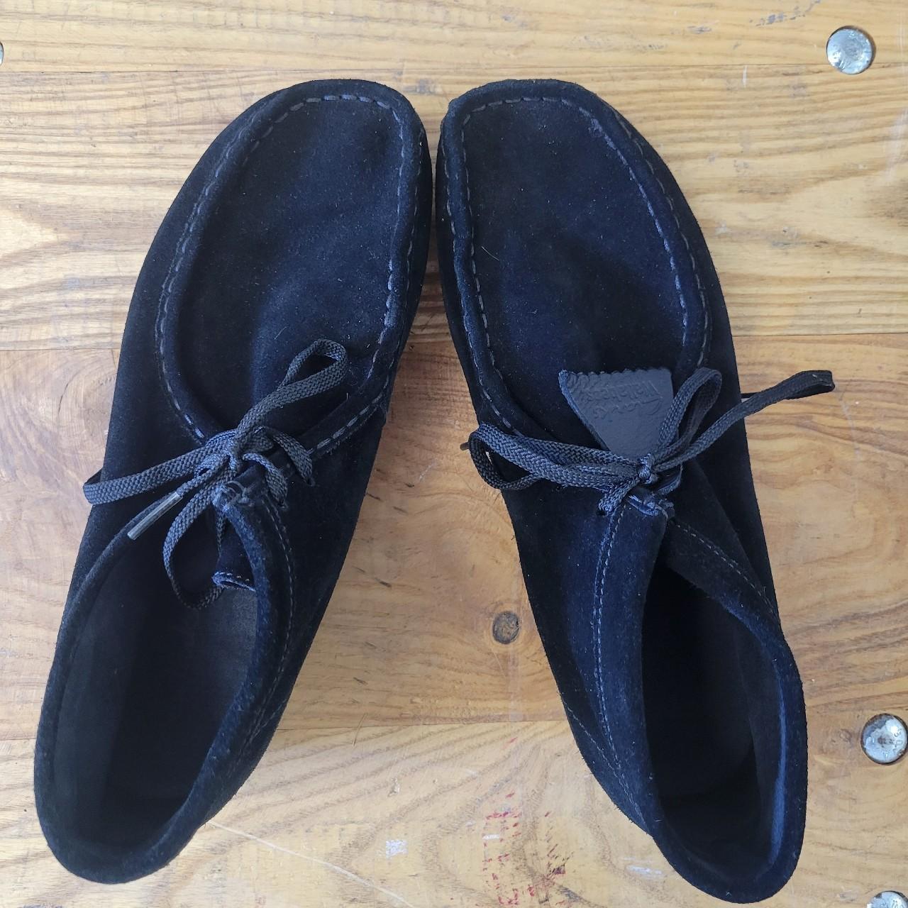 clarks wallabees sale black