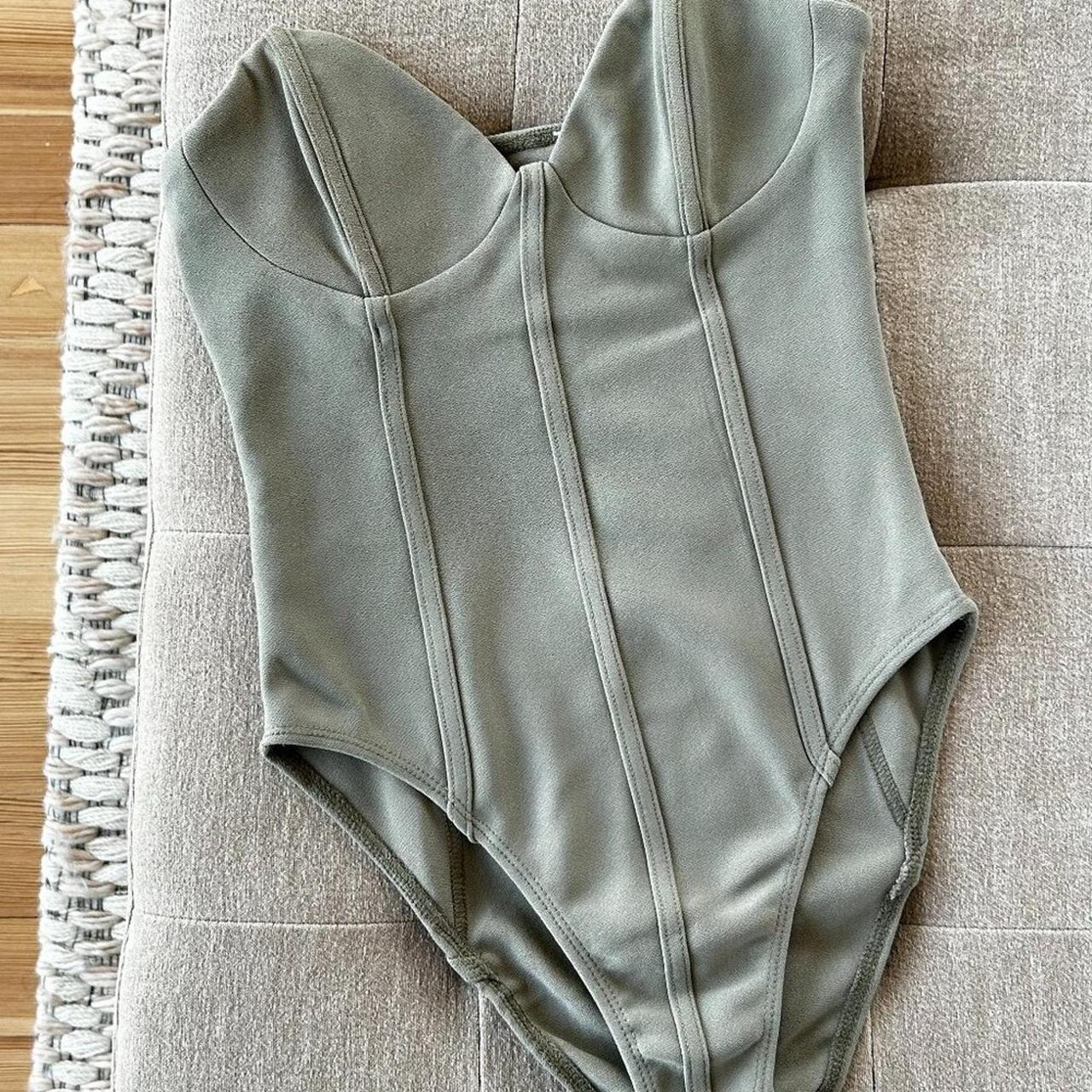 item listed by lilyrayfallon