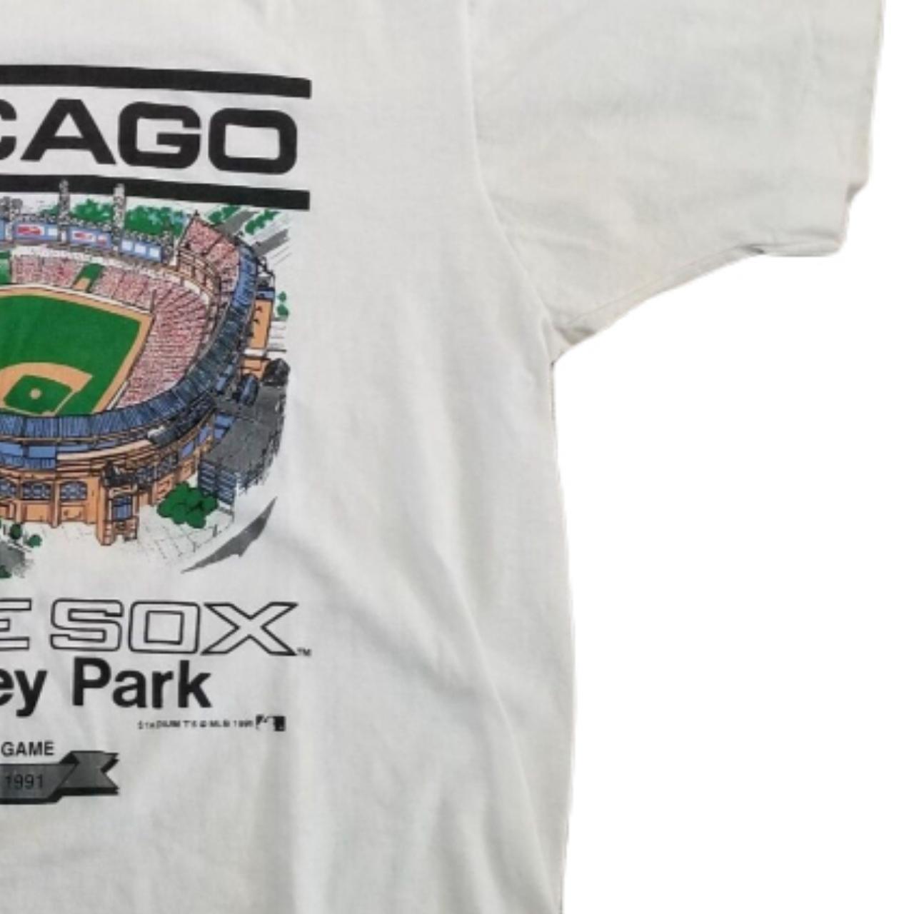 Vintage Comiskey park White Sox t-shirt. Jerzees - Depop