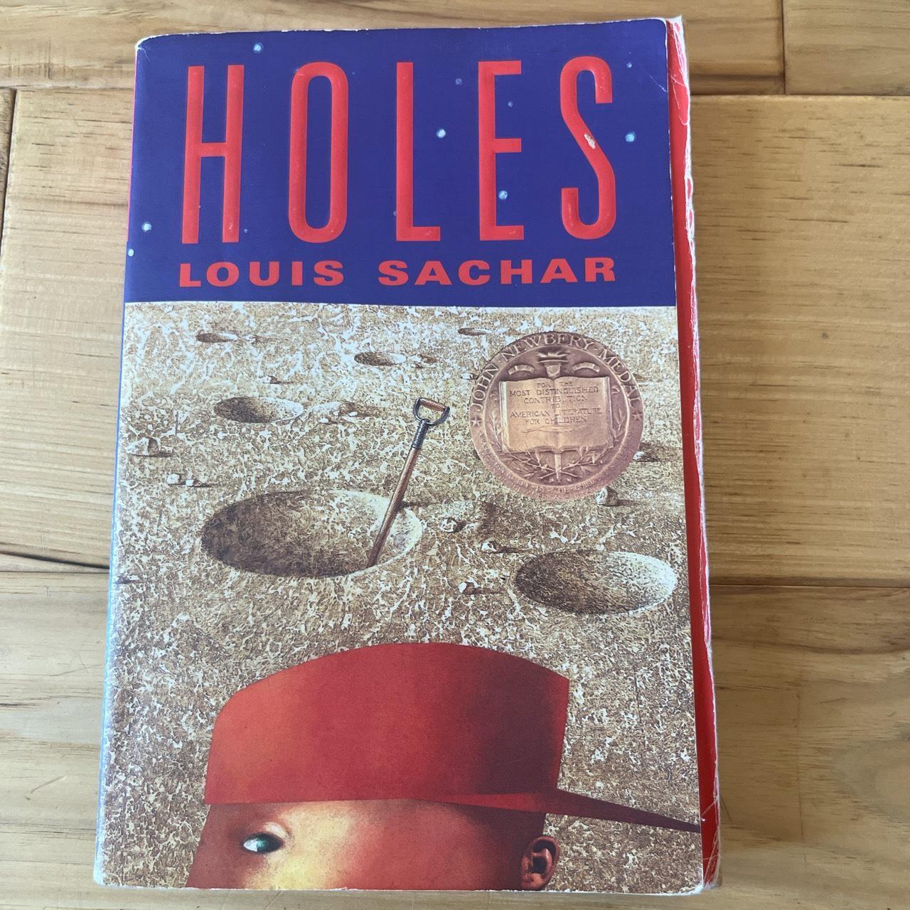 holes by louis sachar. good book but i’ve already... - Depop